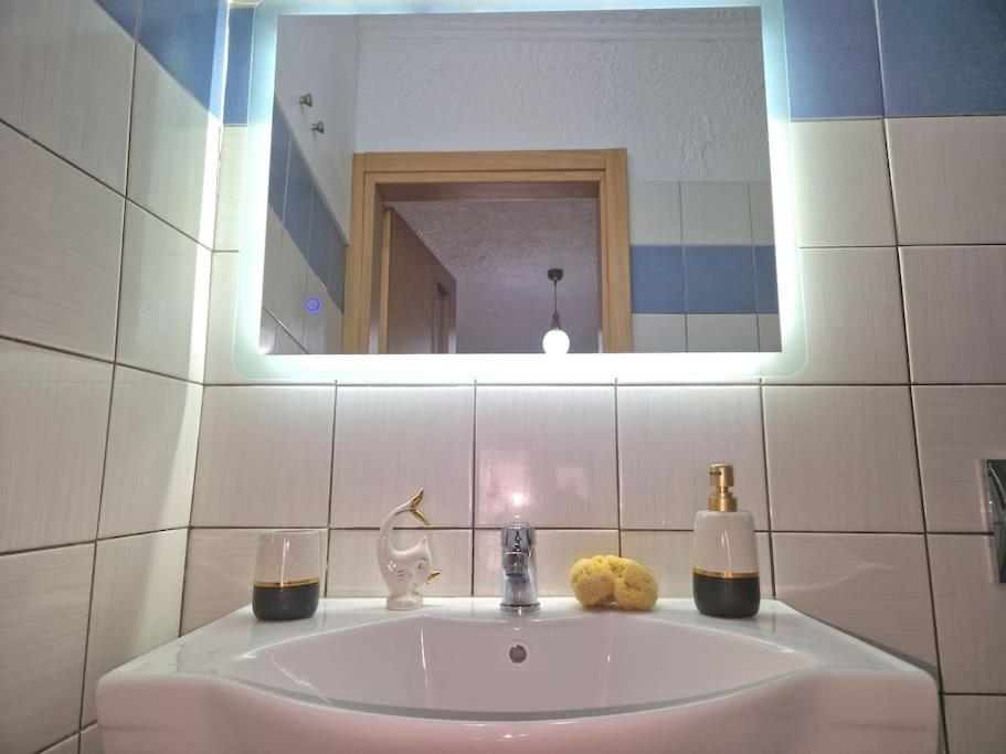 ARGO Downtown Apartment, photo 10