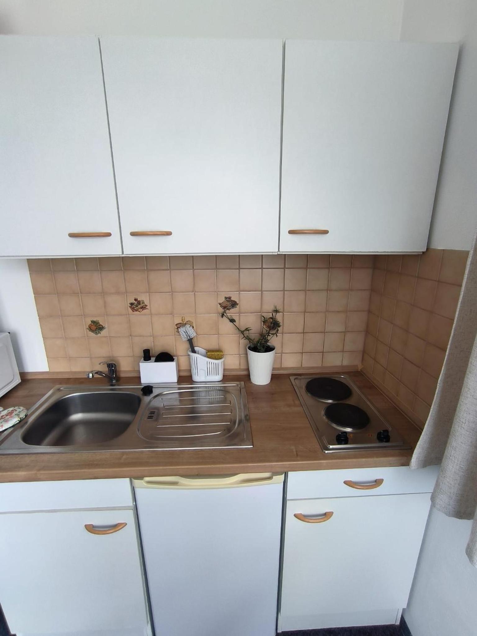Photo 51