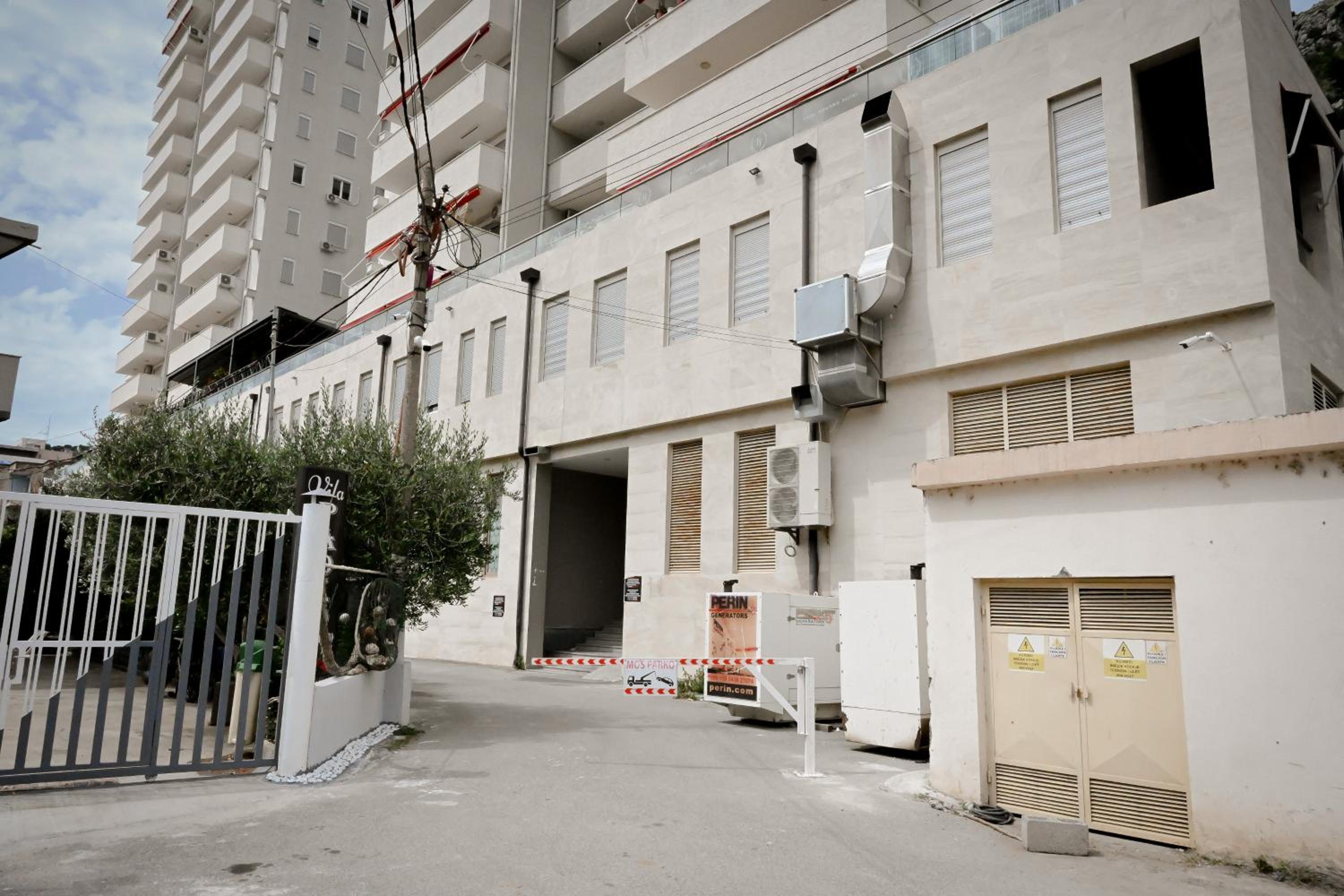 Shengjin Seaside Apartments