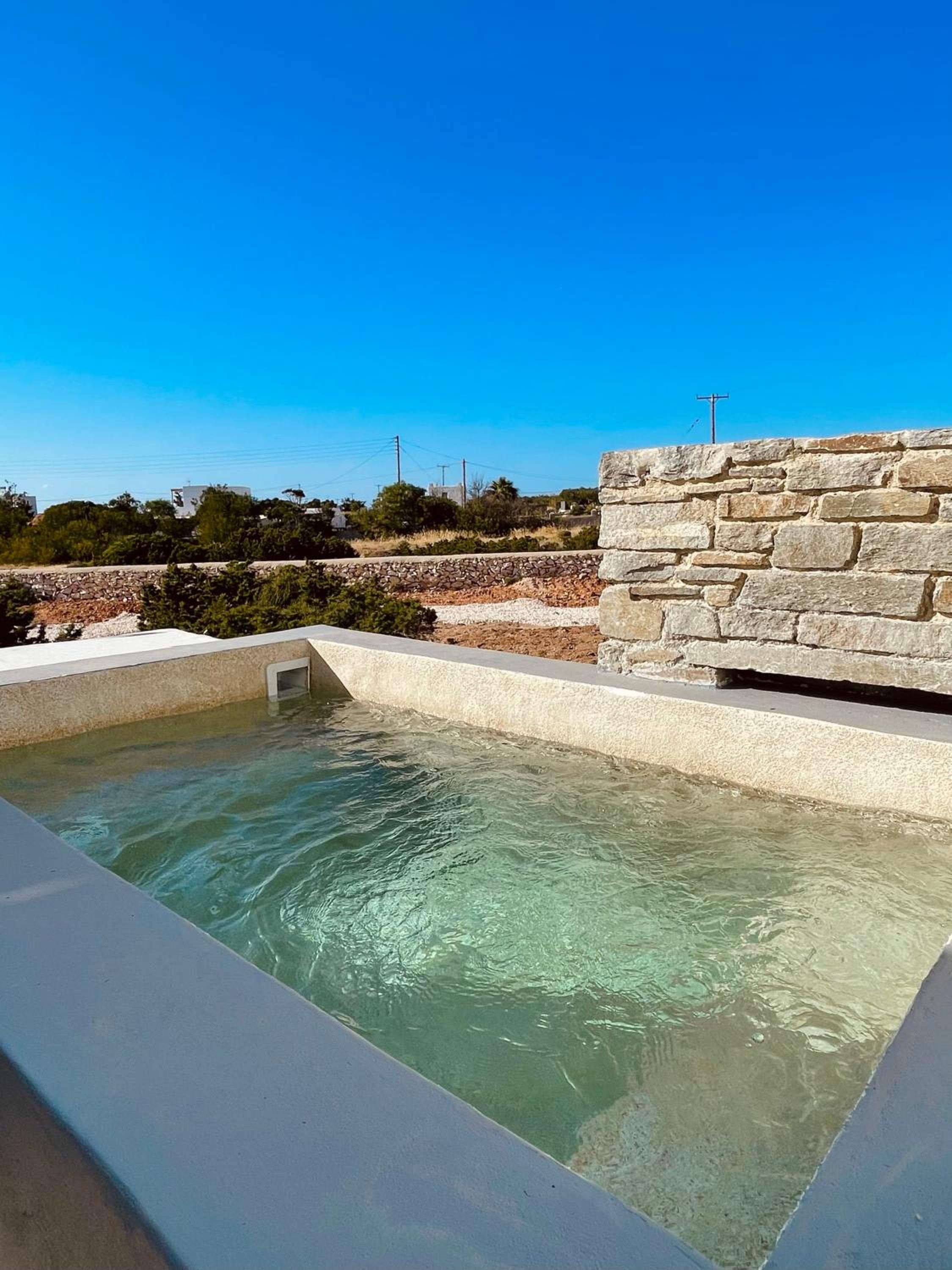Yara Residence