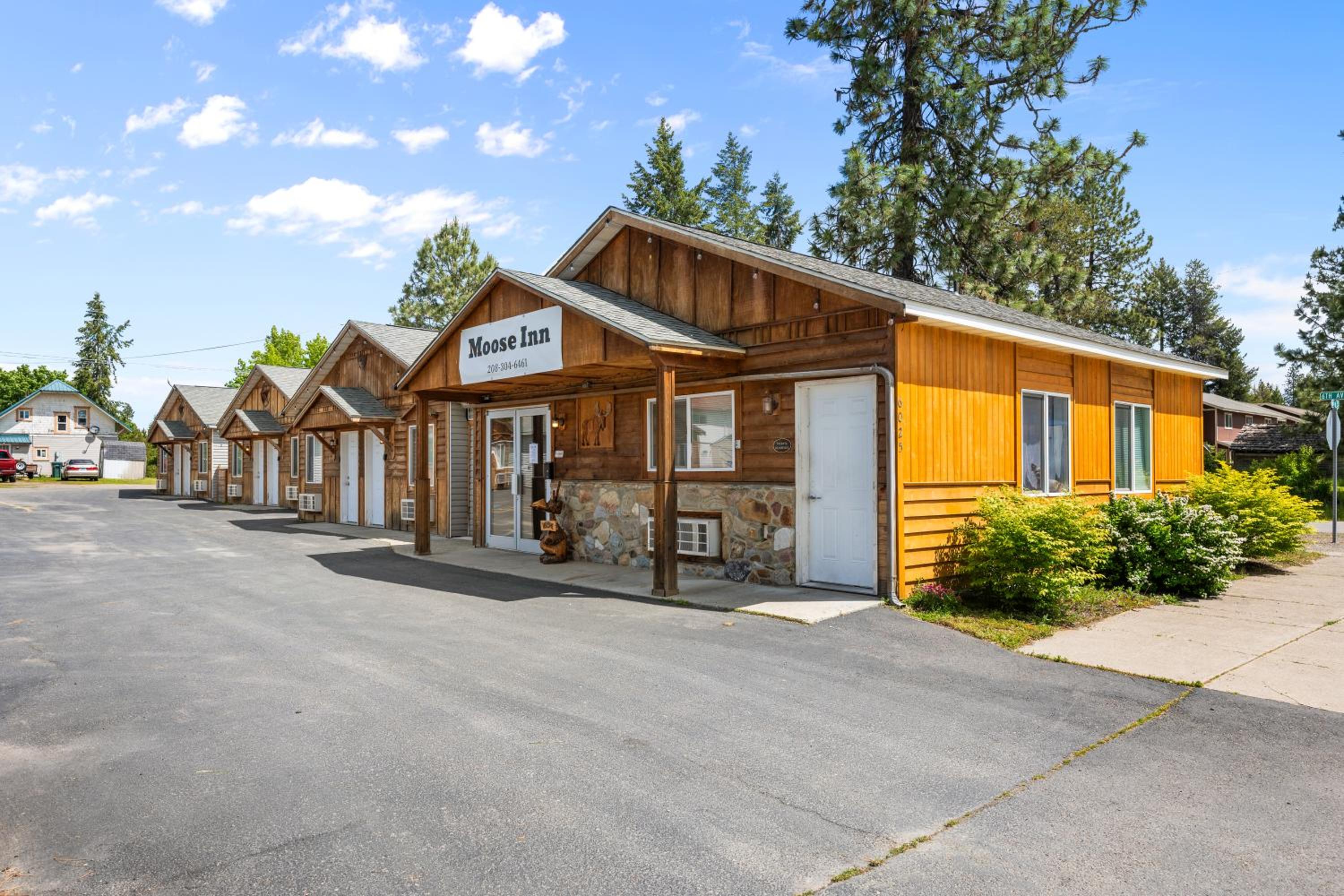 Moose Inn