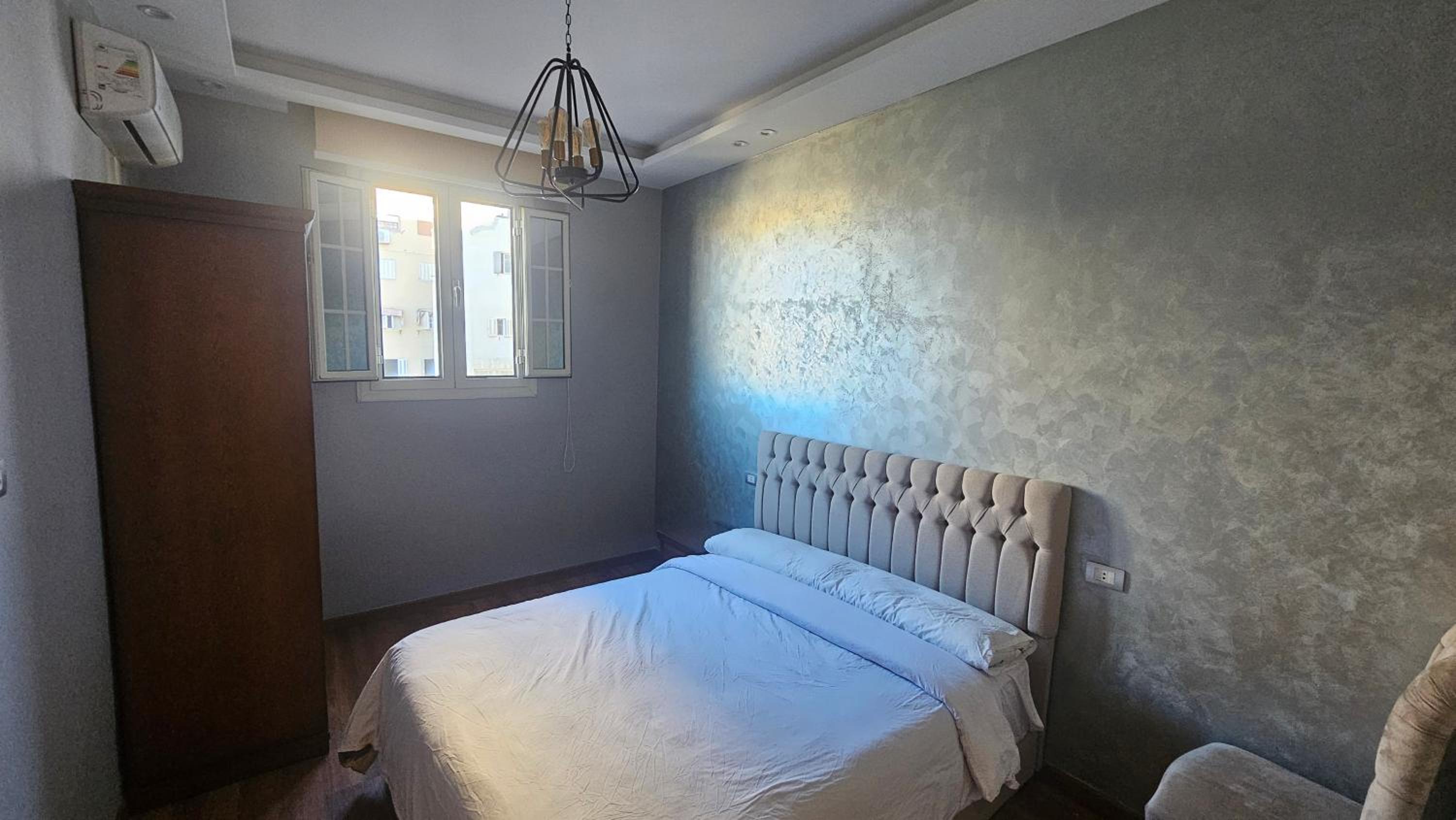 3rd floor luxury apartment-families only