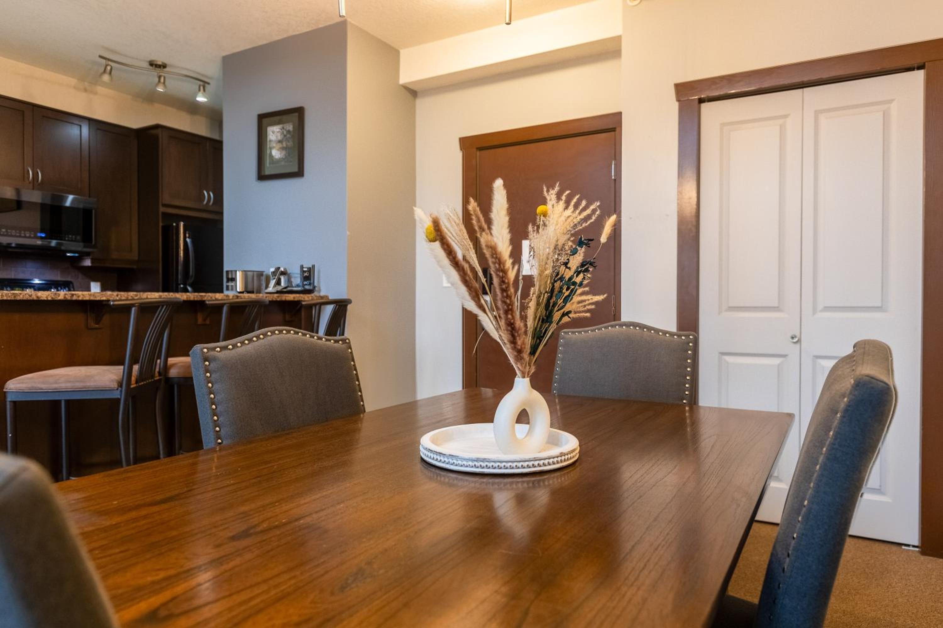 Silver Rock Condominiums by Fernie Central Reservations