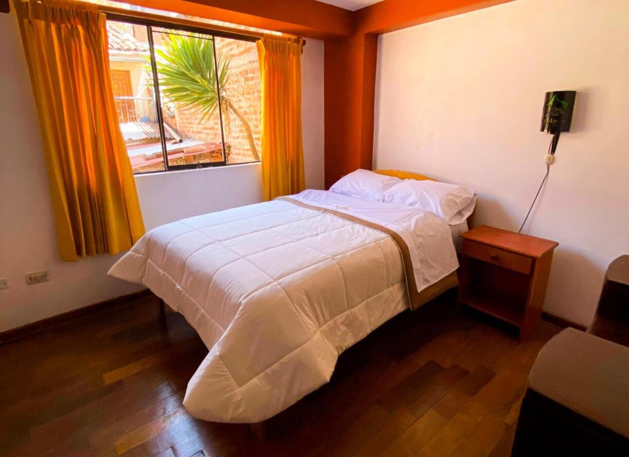 Hostal Santa Ana