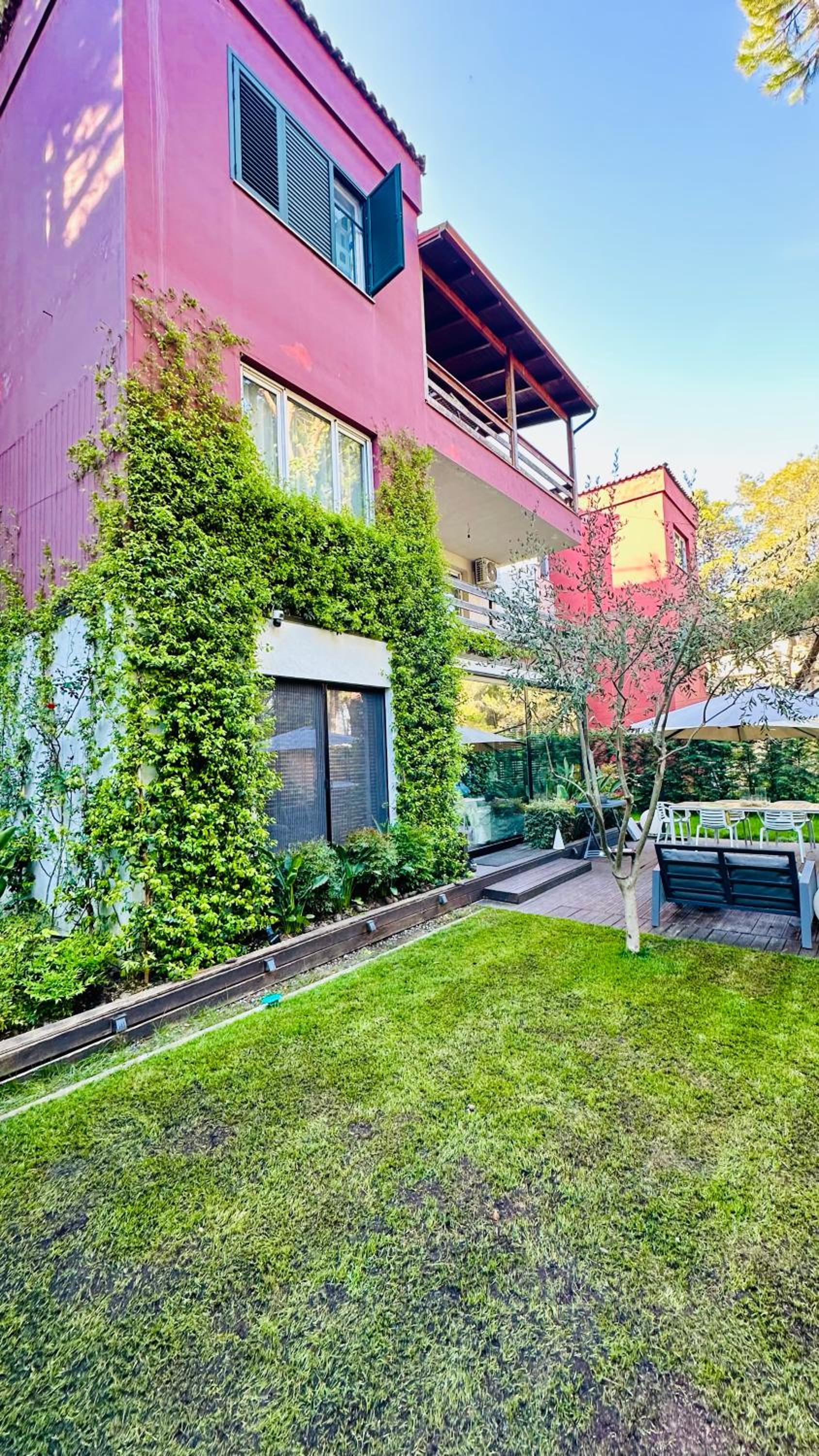 Deluxe Garden Apartment at Marea Resort
