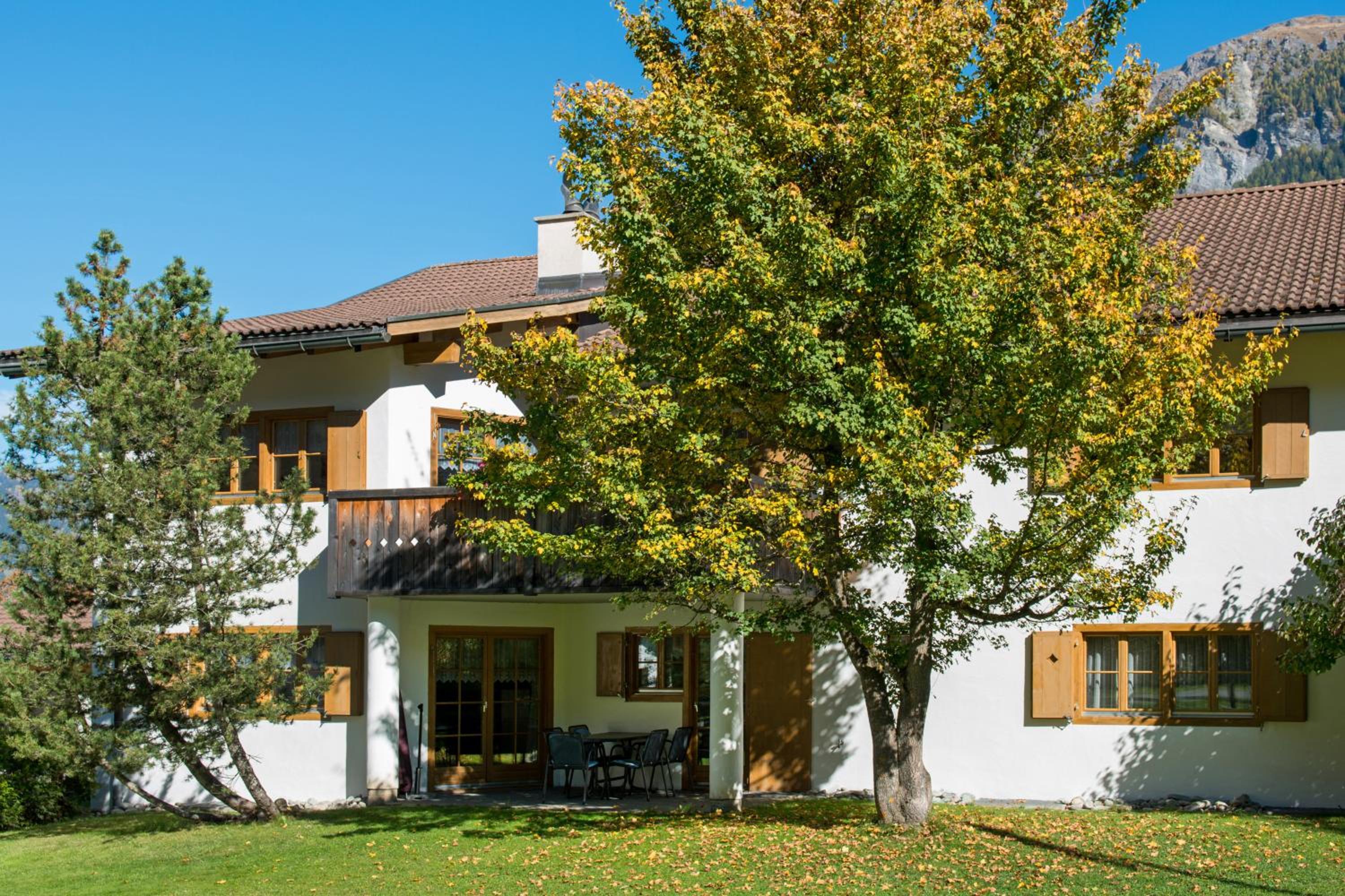 Ferienwohnungen Muntschi view 3