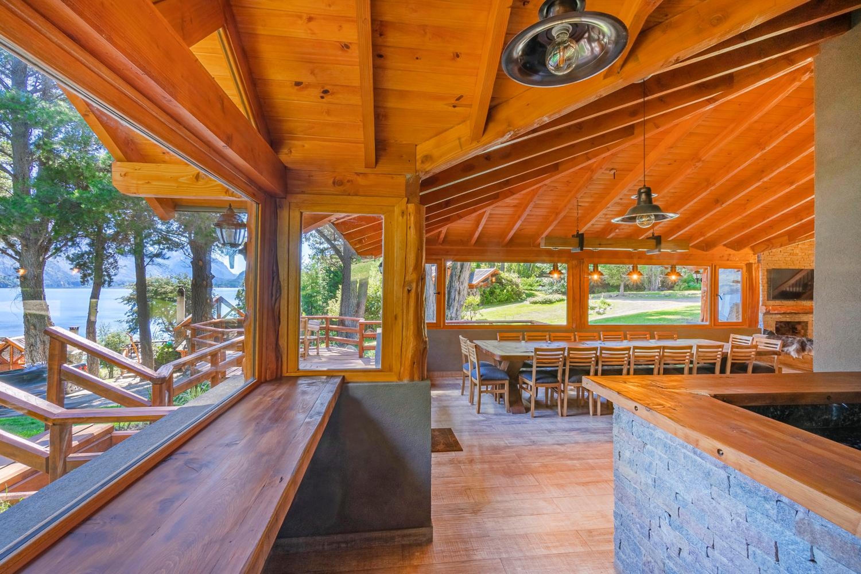 Cabañas Villa Labrador con costa de lago