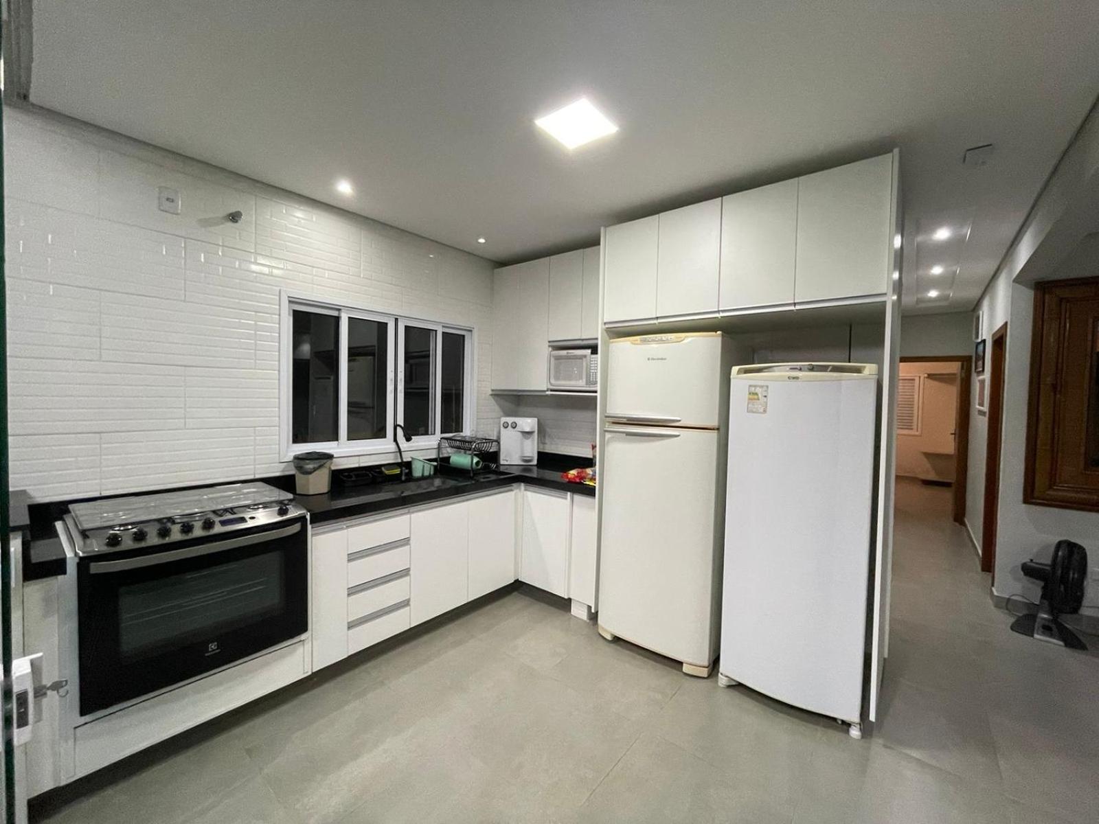 Pousada Riviera & Itaguaré com piscina climatizada!