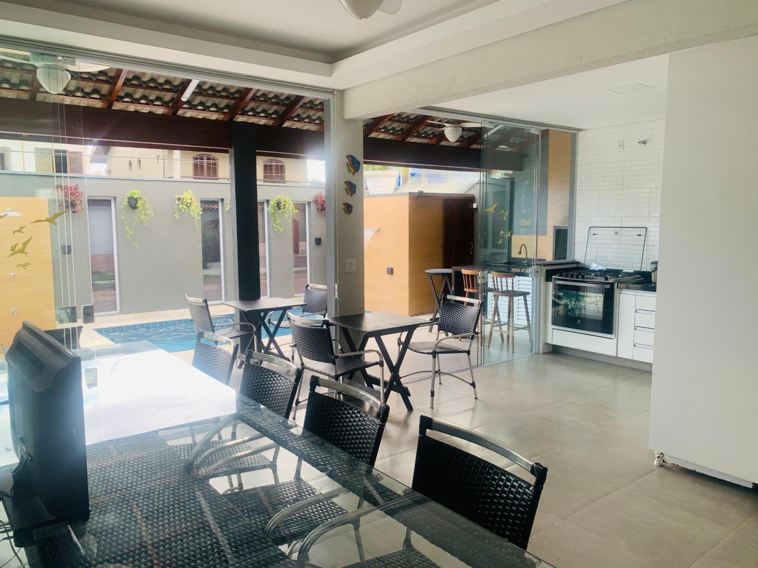Pousada Riviera & Itaguaré com piscina climatizada!