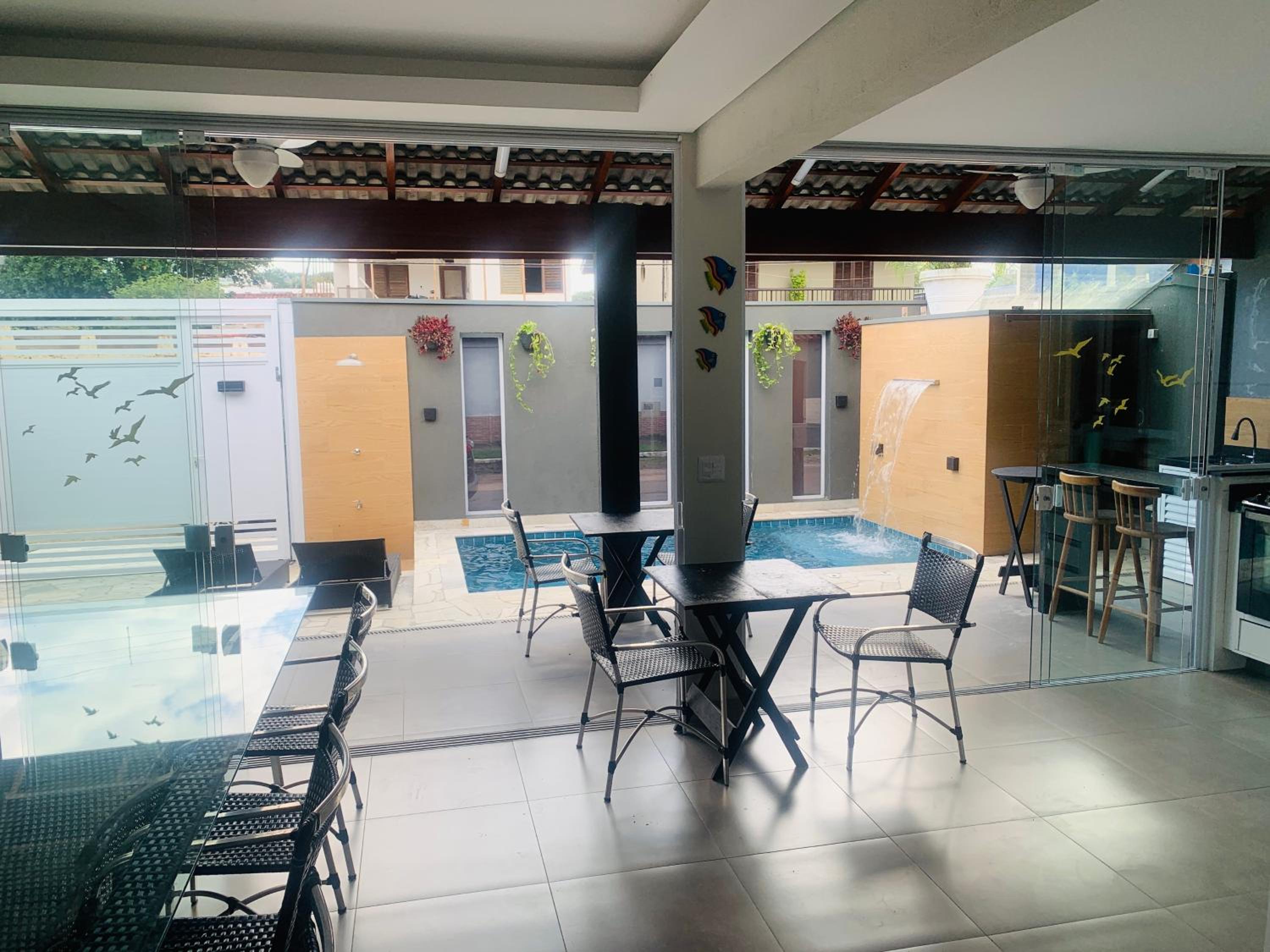Pousada Riviera & Itaguaré com piscina climatizada!