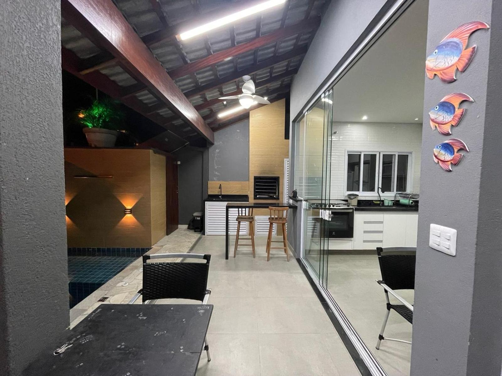 Pousada Riviera & Itaguaré com piscina climatizada!