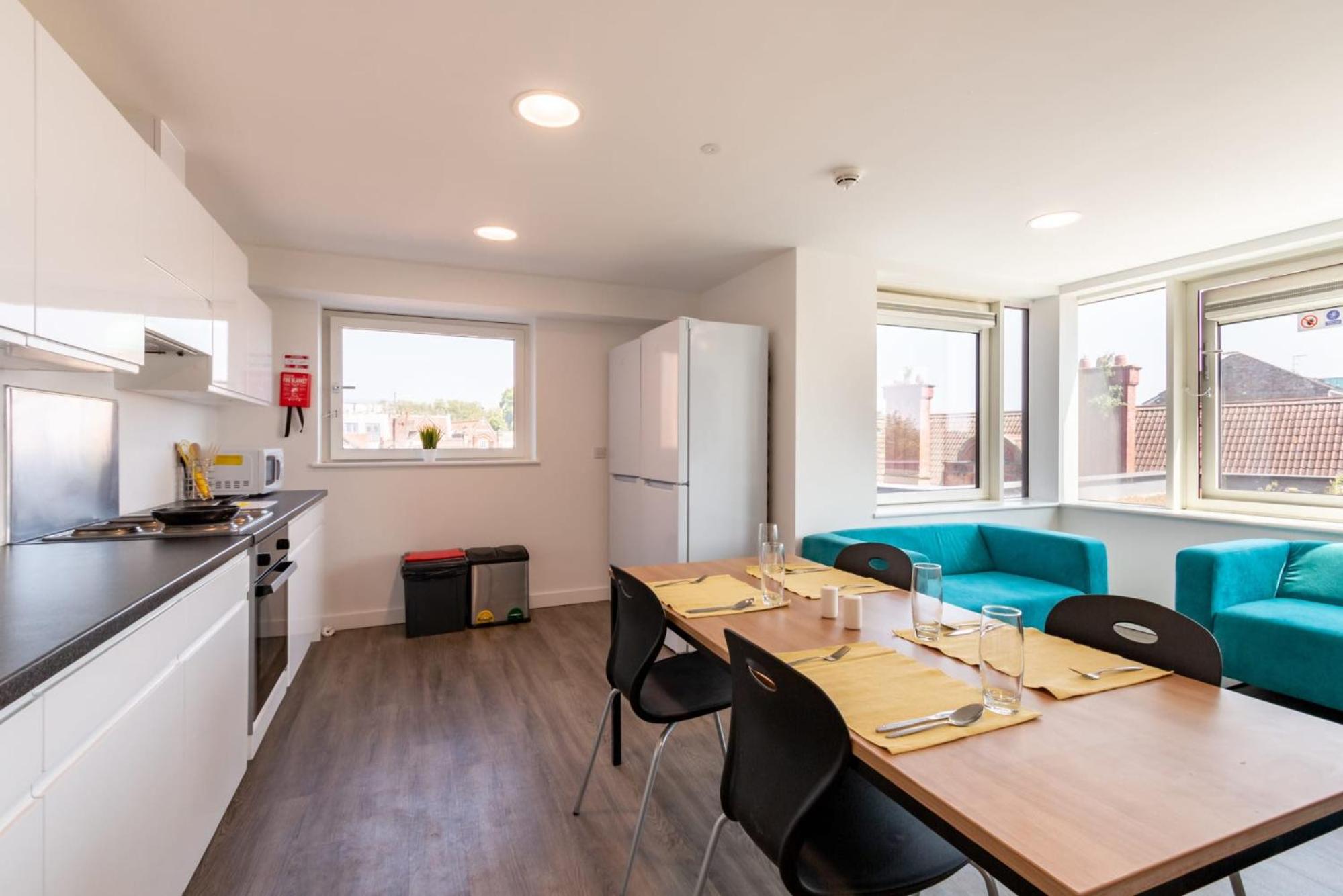 Relaxing Student-Only Accommodation at Print Hall in Bristol