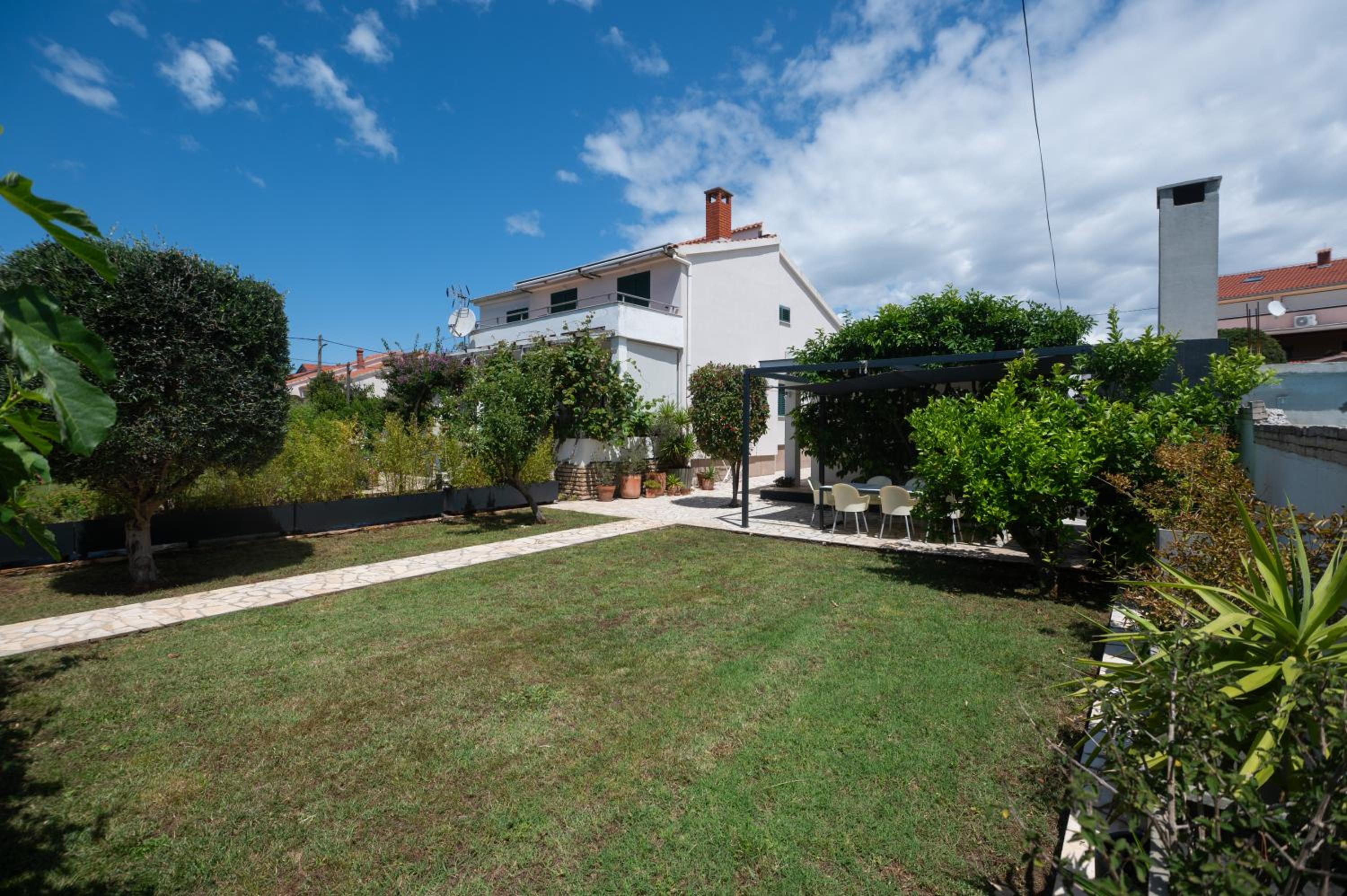 Holiday Home LI-ZA view 2