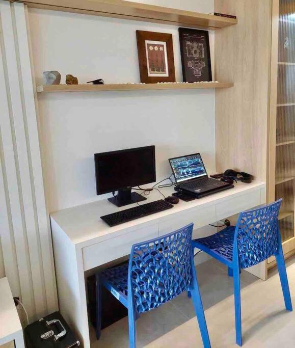 Moderno apartamento cercado pela natureza e o mar!