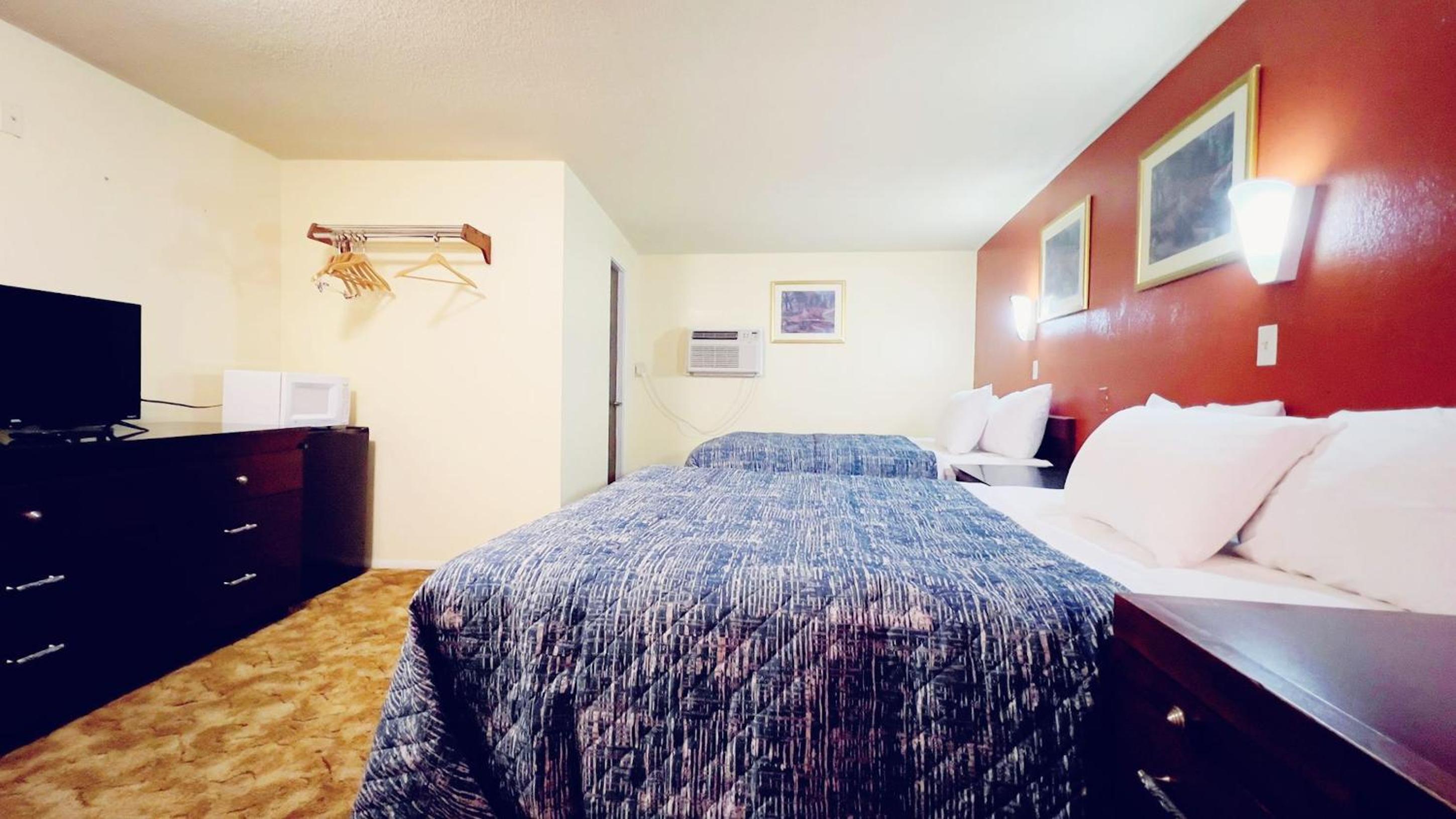 Travelors Lodge Motel & RV Park US-287&US-96
