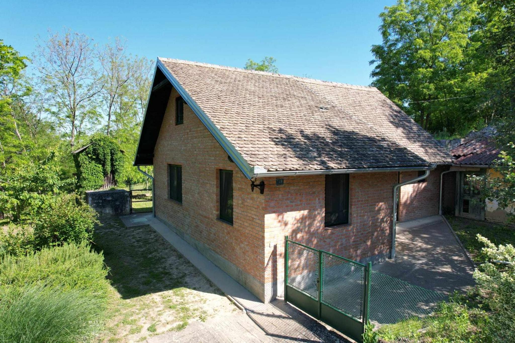 Guest House SANIV