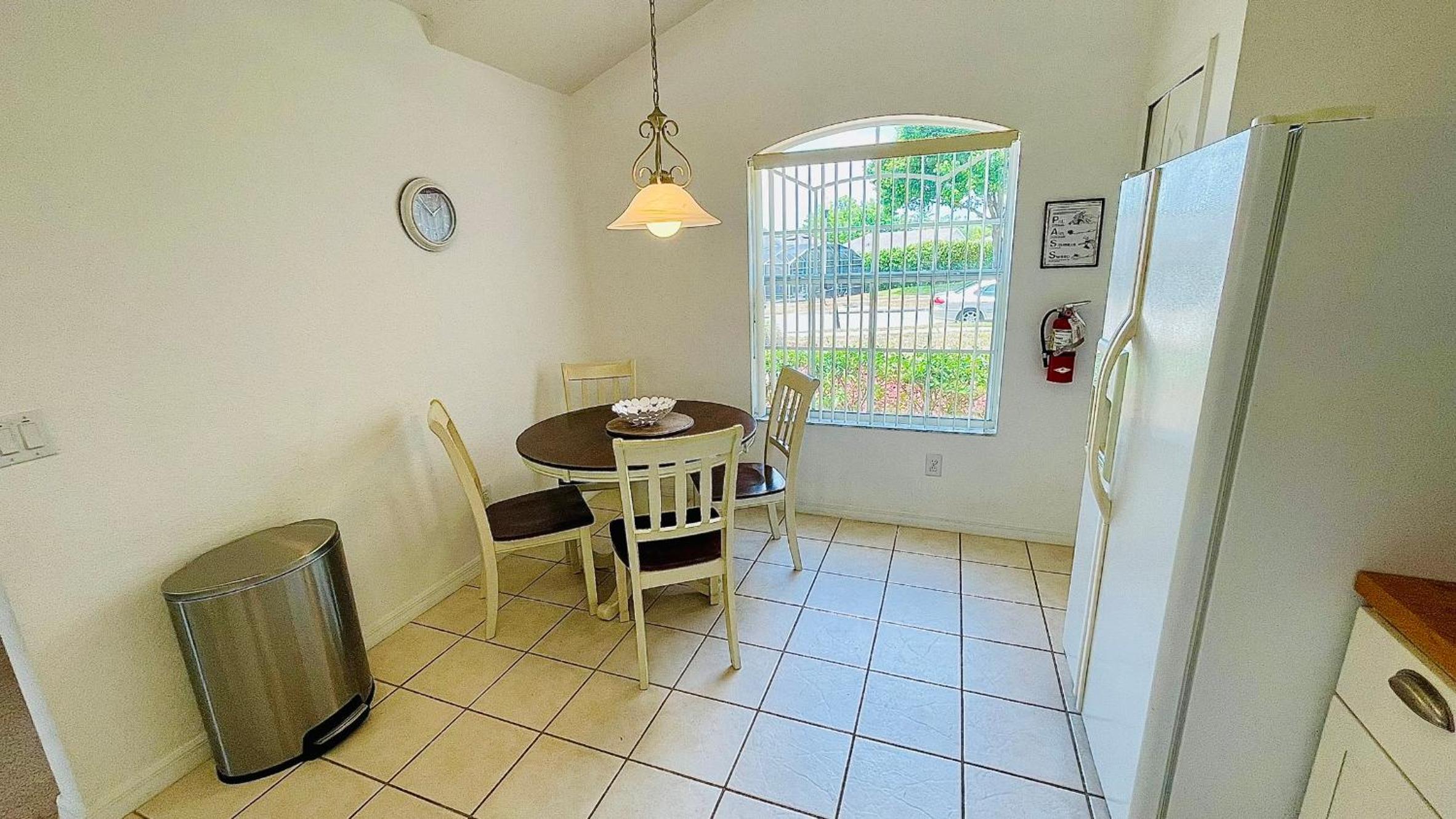 4 Bed Pool Home On Golf Community 626 view 5