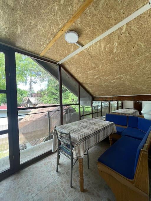Jezero apartment