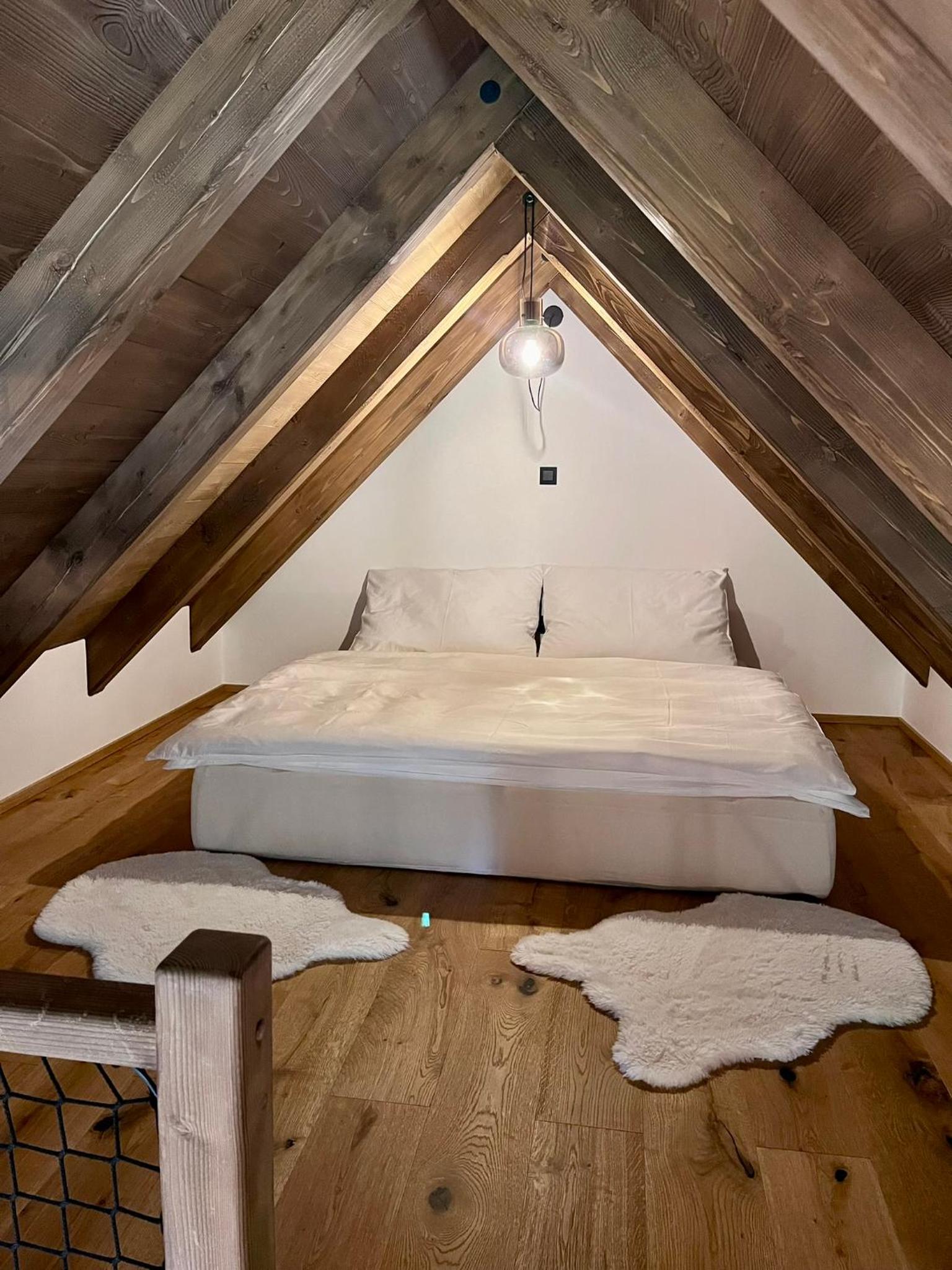 Roubenka Pod hvězdami