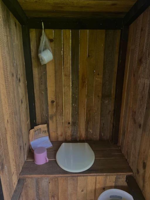 Dráždní domek na samotě u lesa