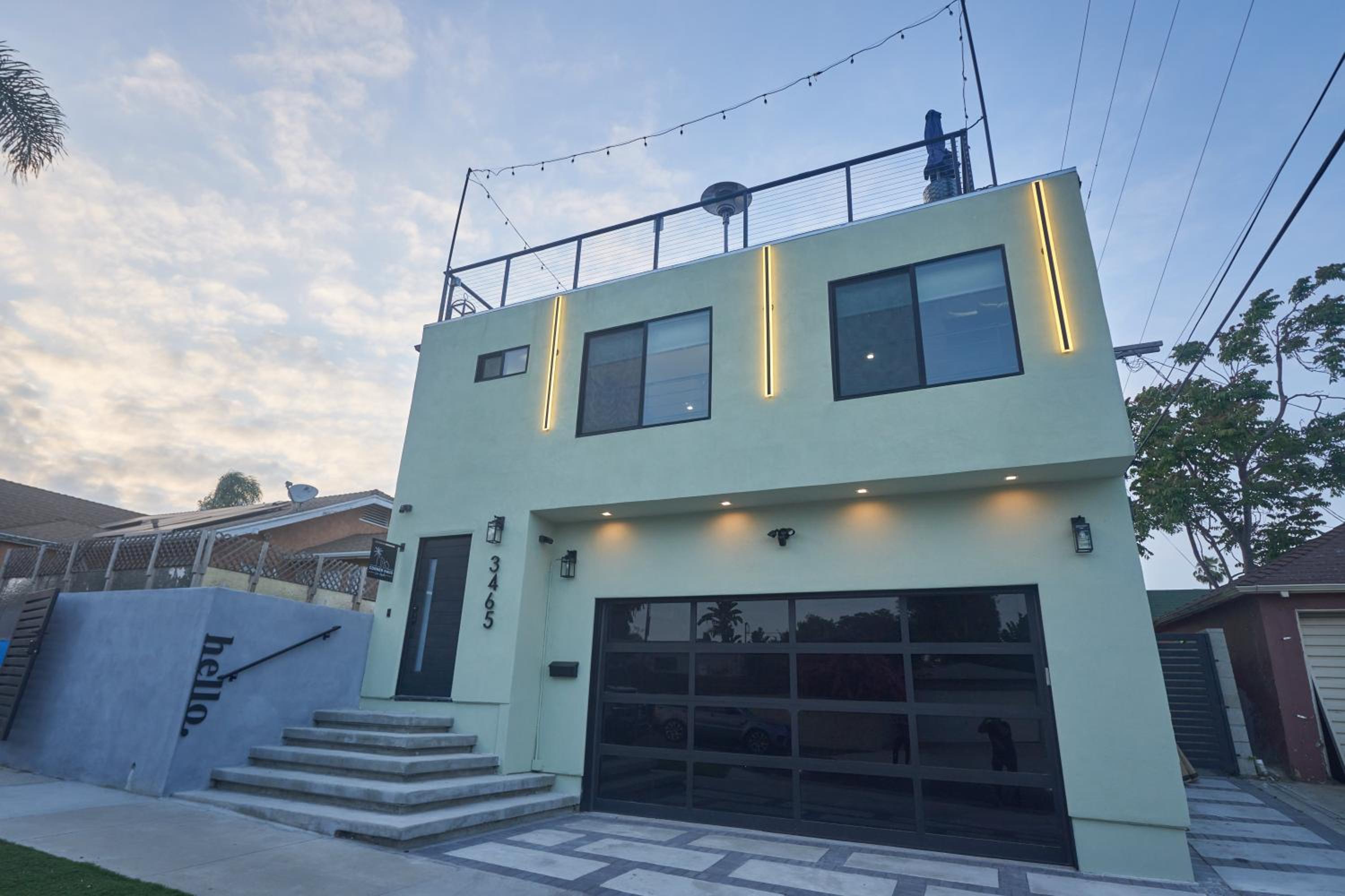 Corner Haus Los Angeles