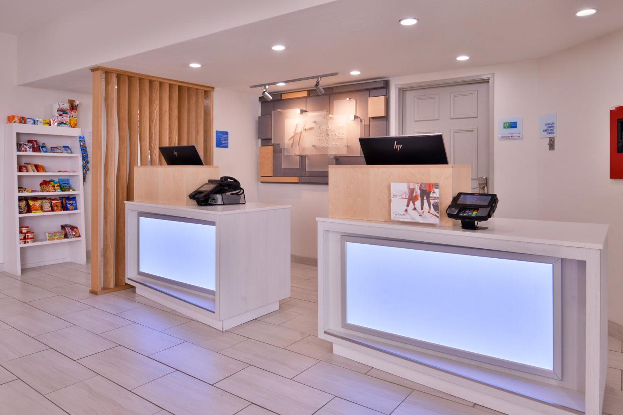 Farmington Vacations - Holiday Inn Express Hotel  Suites Farmington, an IHG Hotel - Property Image 56