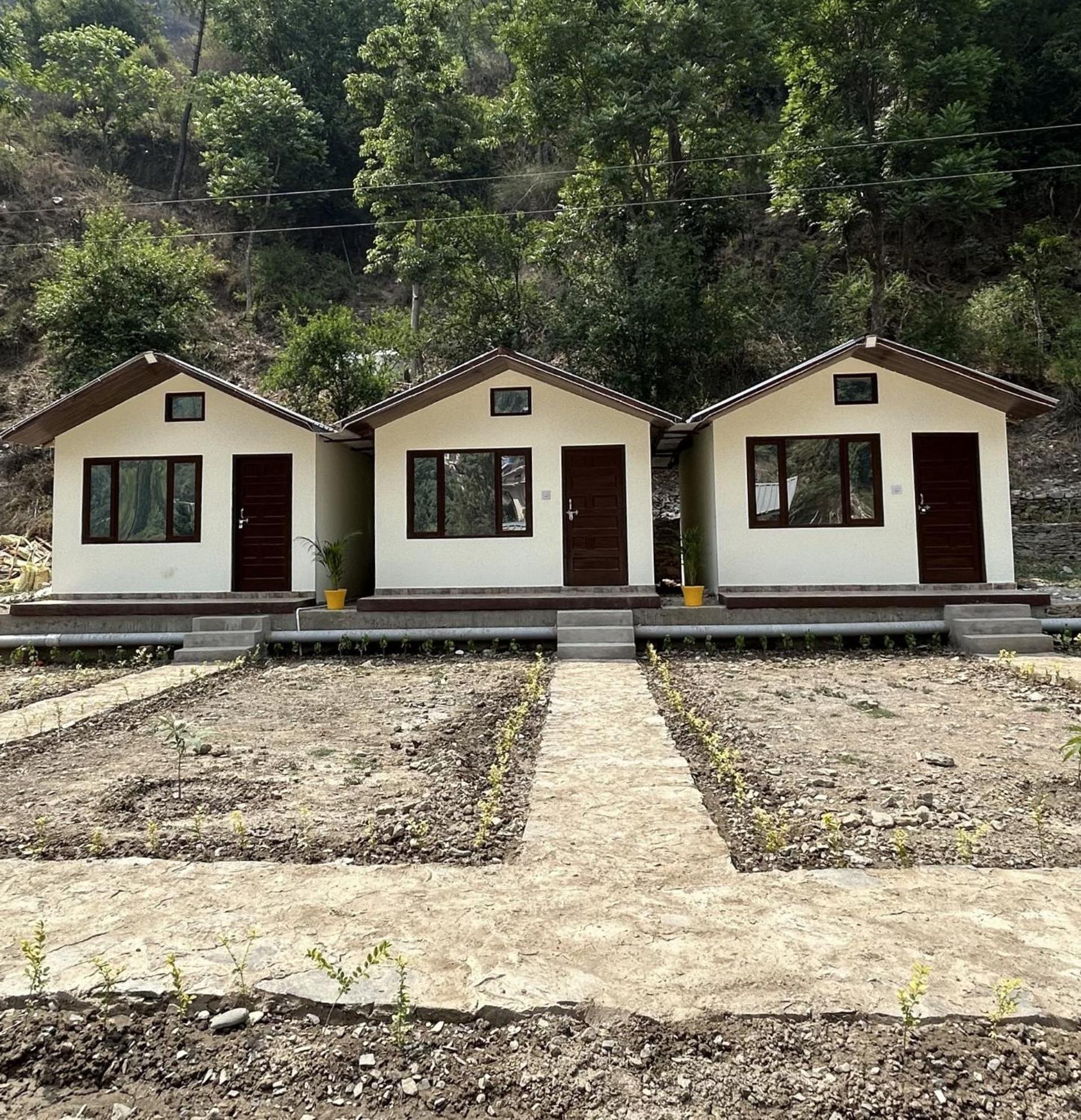 Serene River Cottages Sadhupul