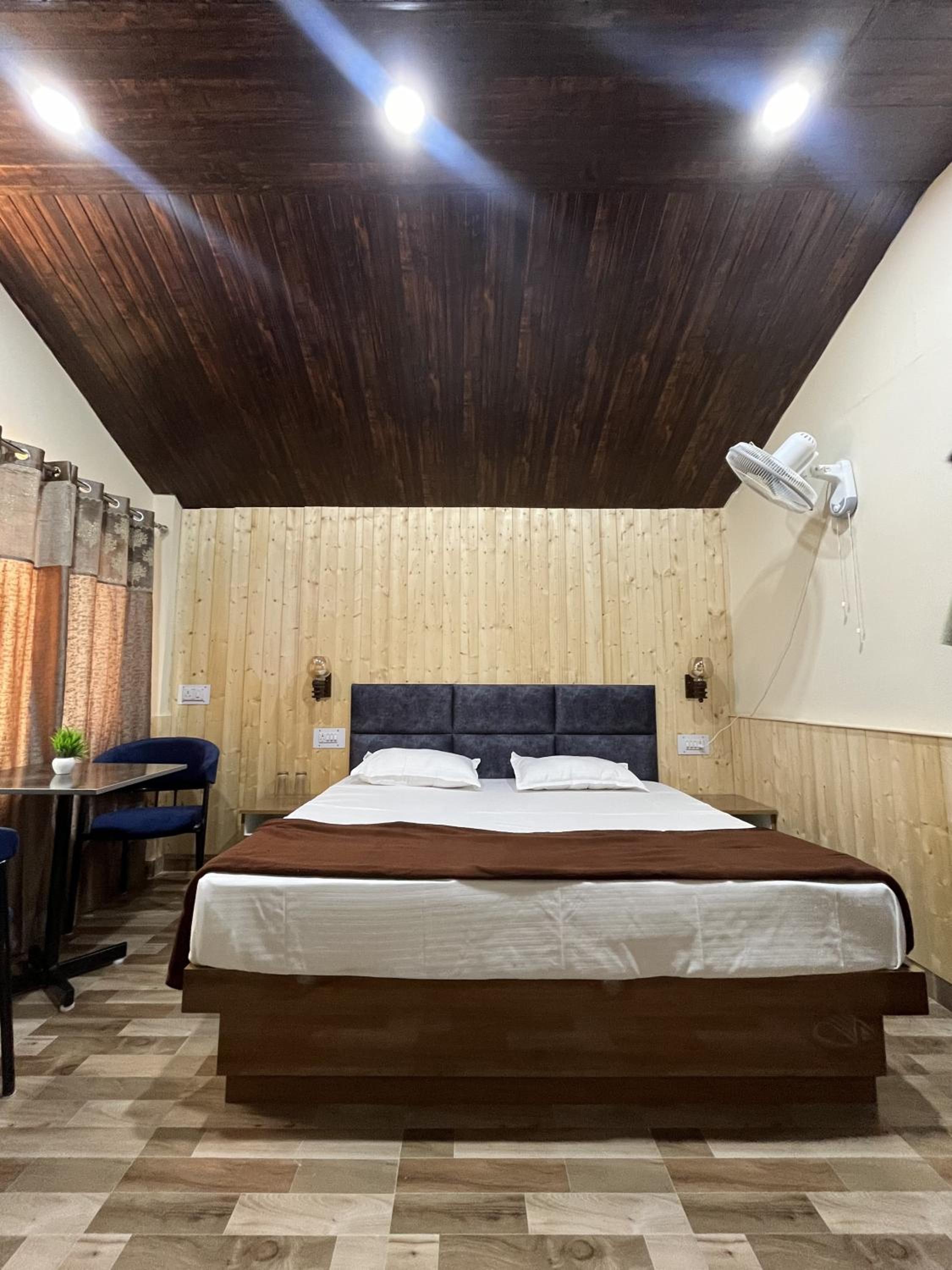 Serene River Cottages Sadhupul