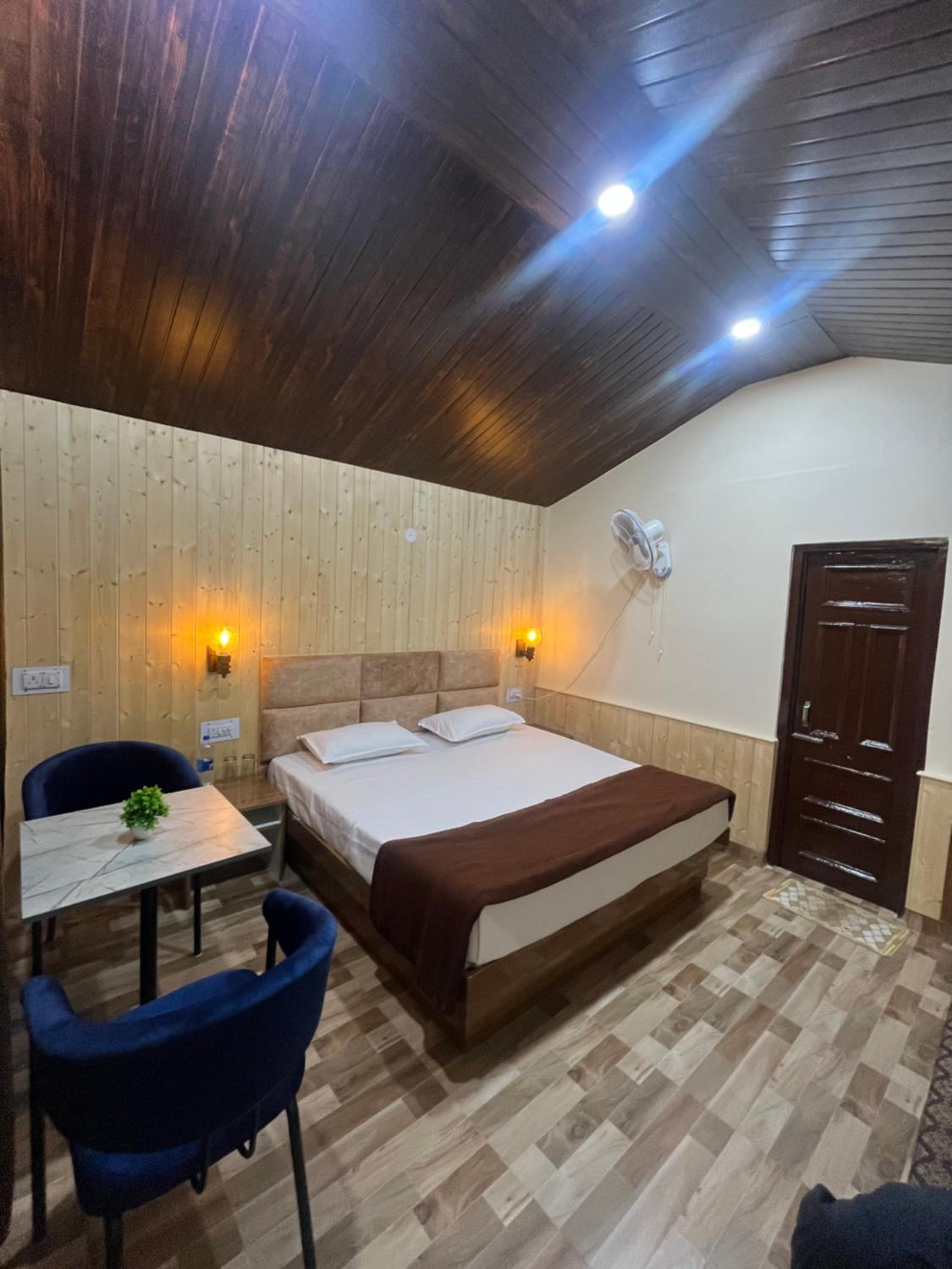 Serene River Cottages Sadhupul