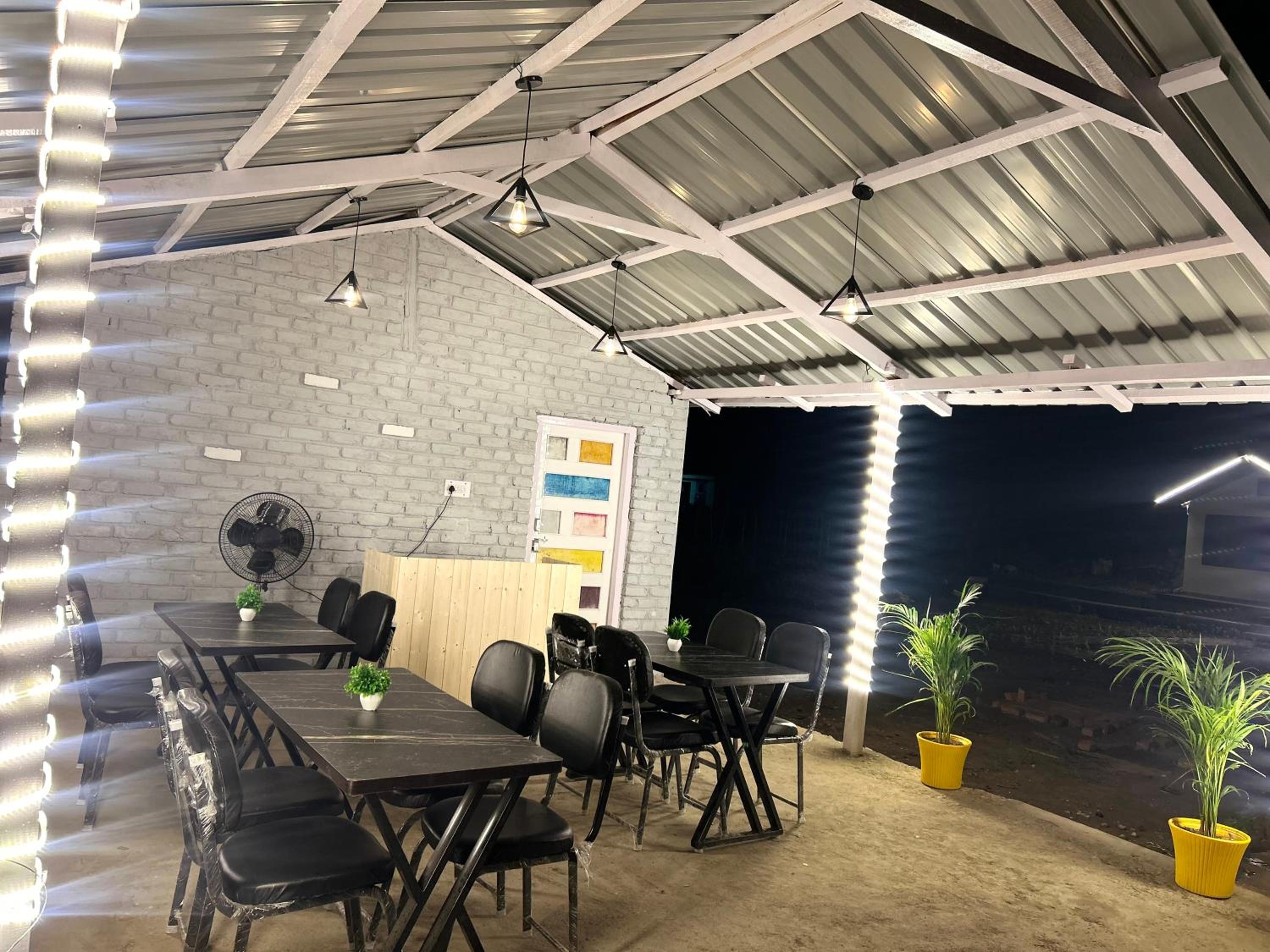 Serene River Cottages Sadhupul