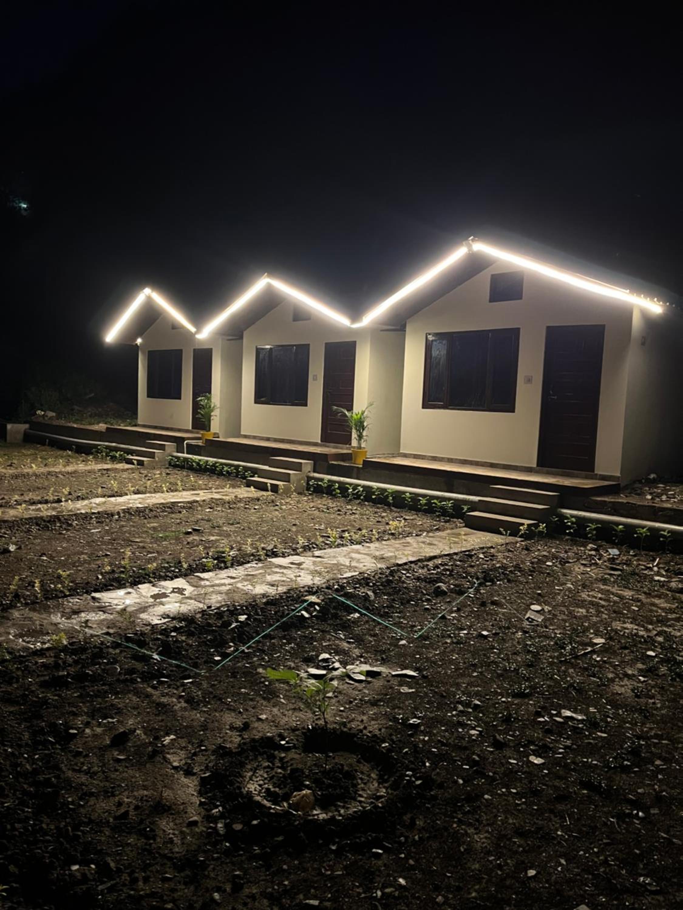 Serene River Cottages Sadhupul
