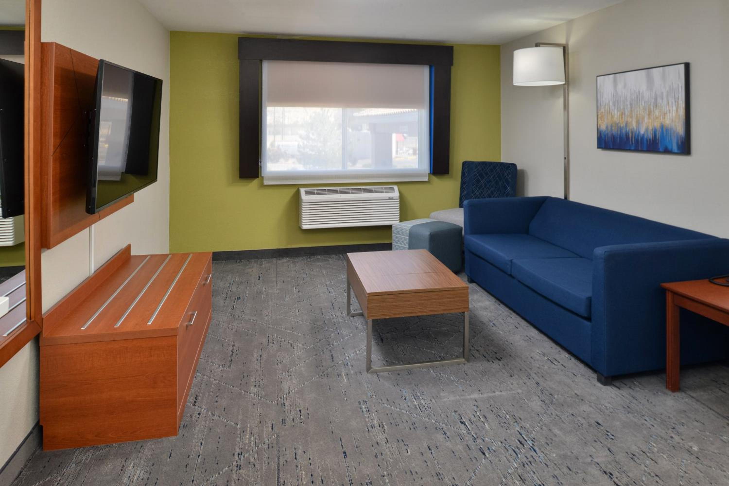 Farmington Vacations - Holiday Inn Express Hotel  Suites Farmington, an IHG Hotel - Property Image 72