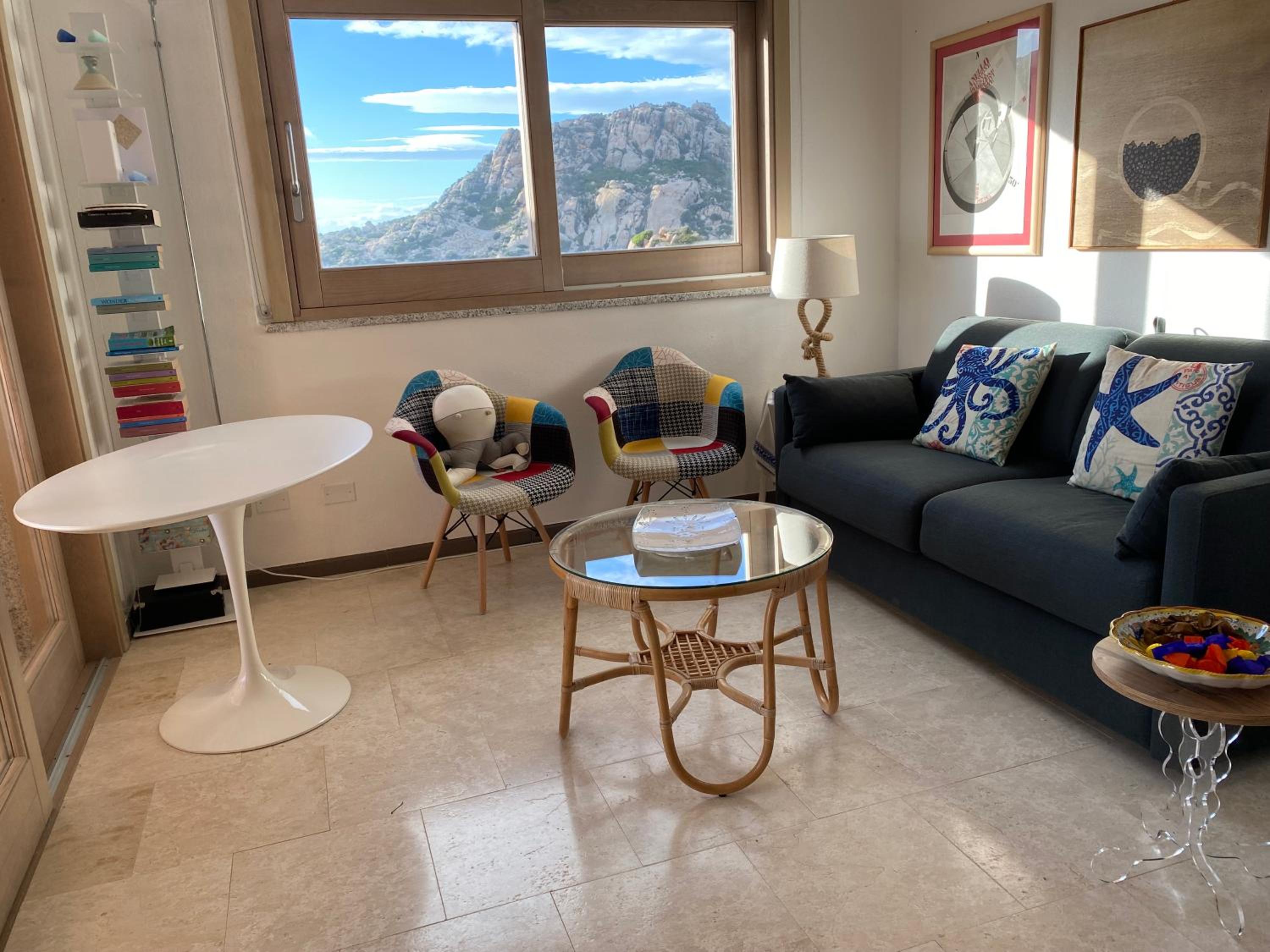 Esclusivo con vista mare