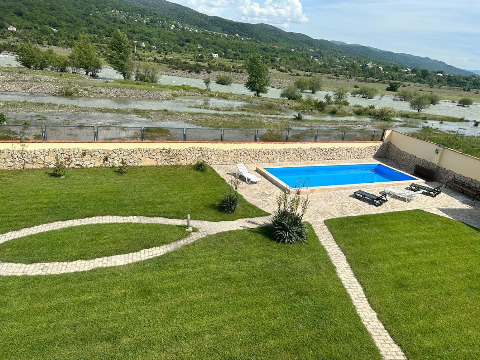 Aragvi Riverside
