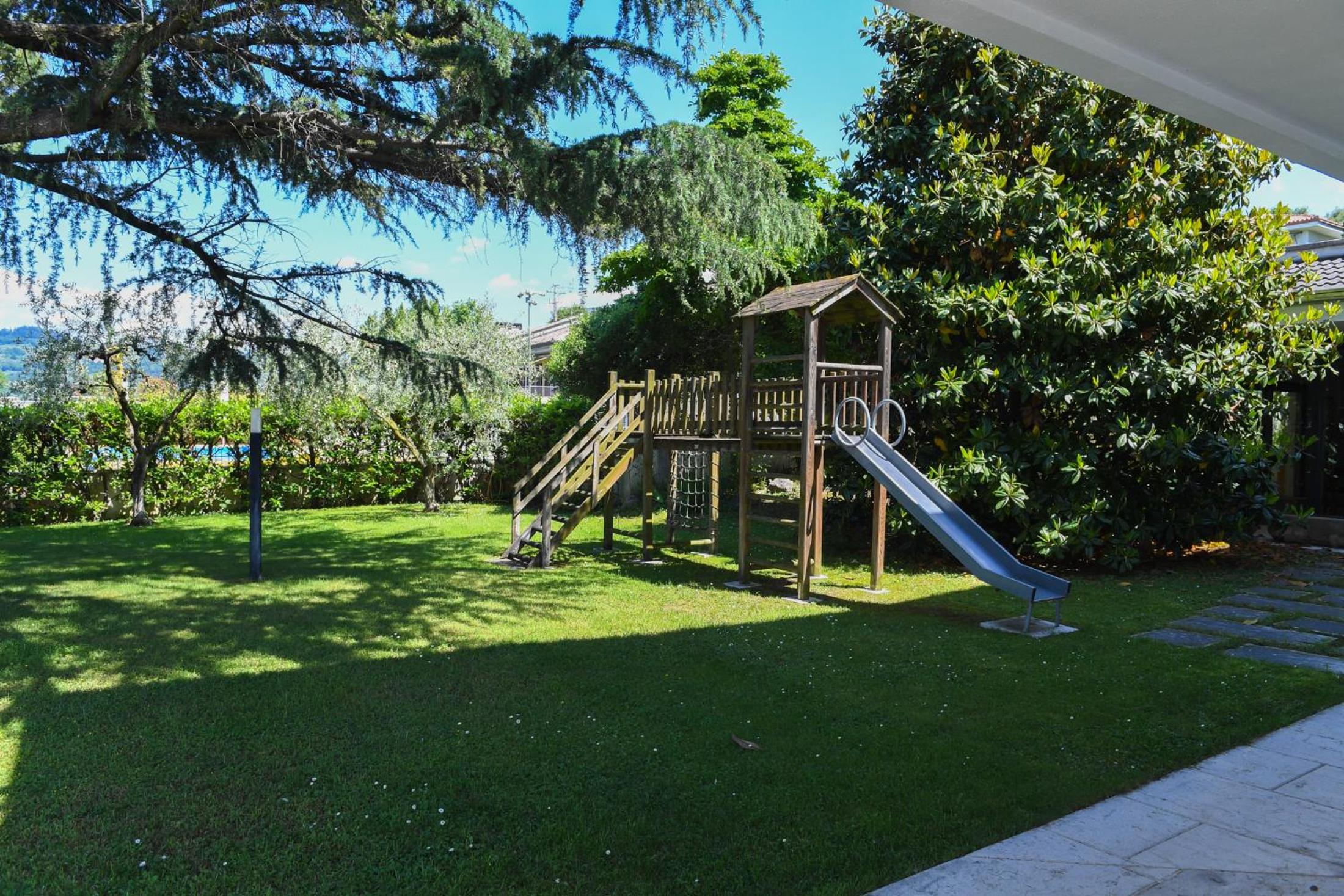 Villa Sergio view 4