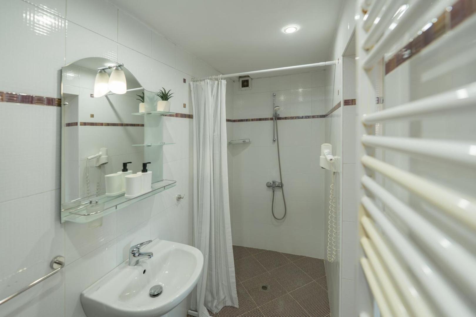 Kadiyata Guest House