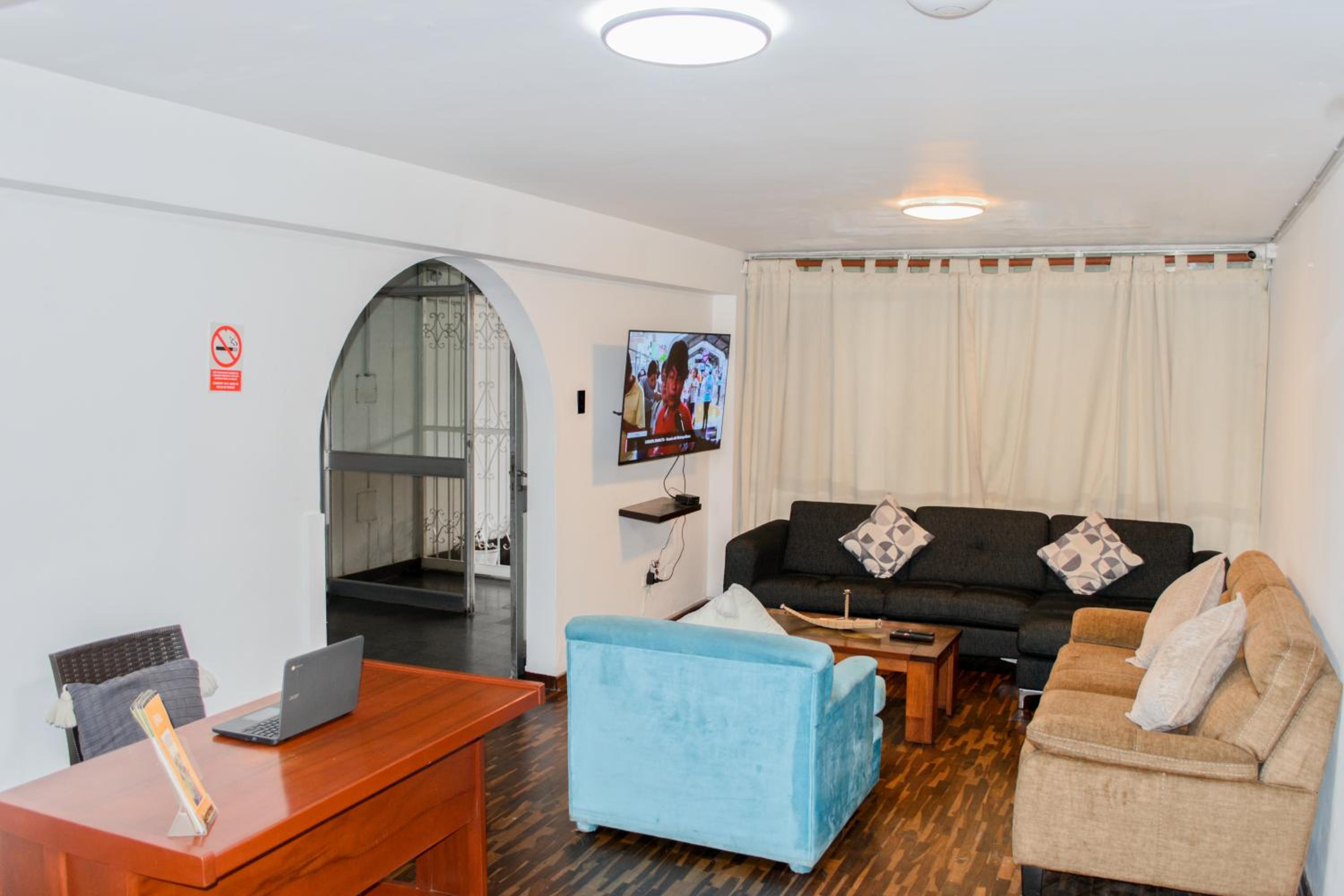 lounge