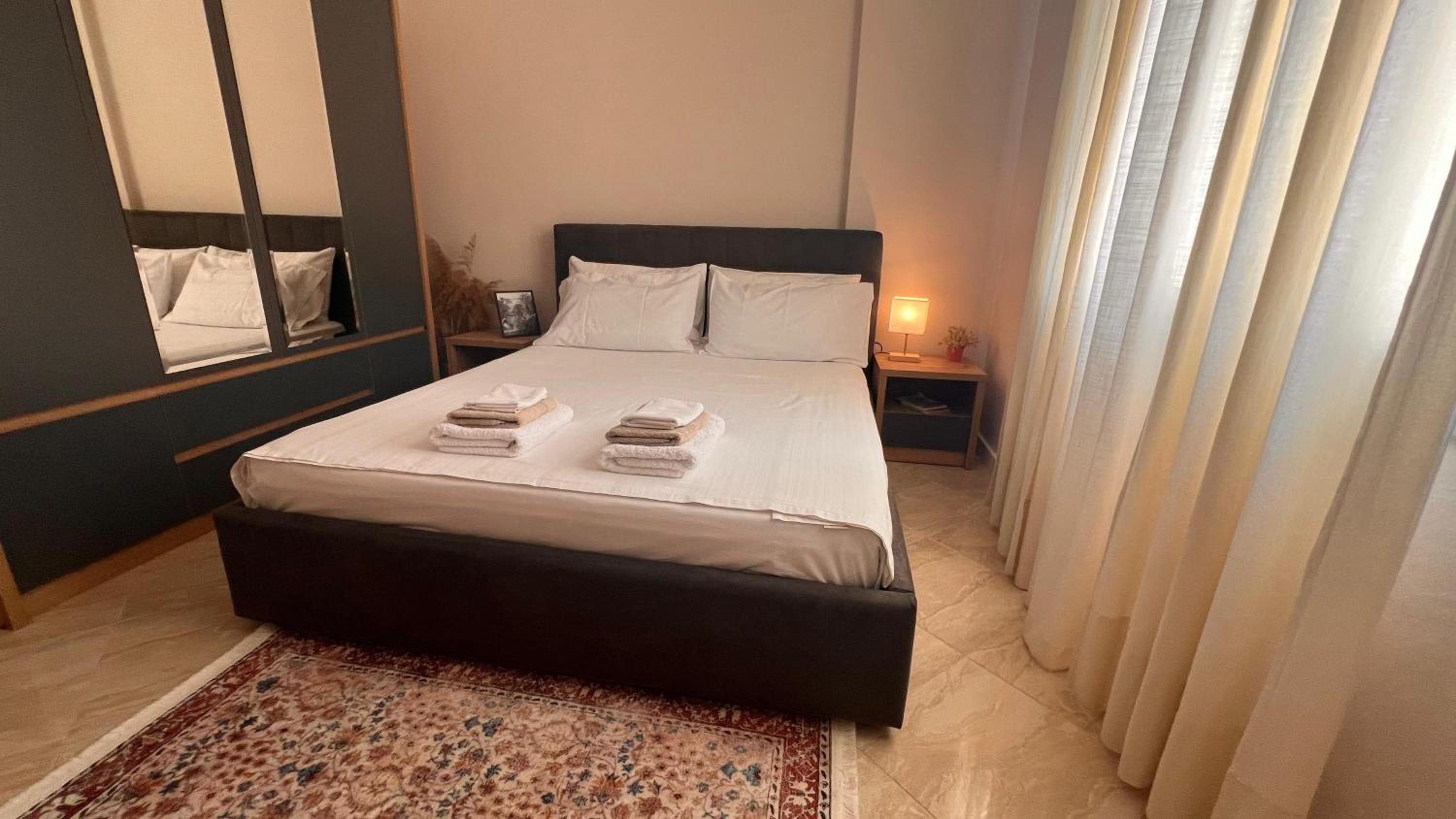 SoFI Condo-Close to Port of Vlore