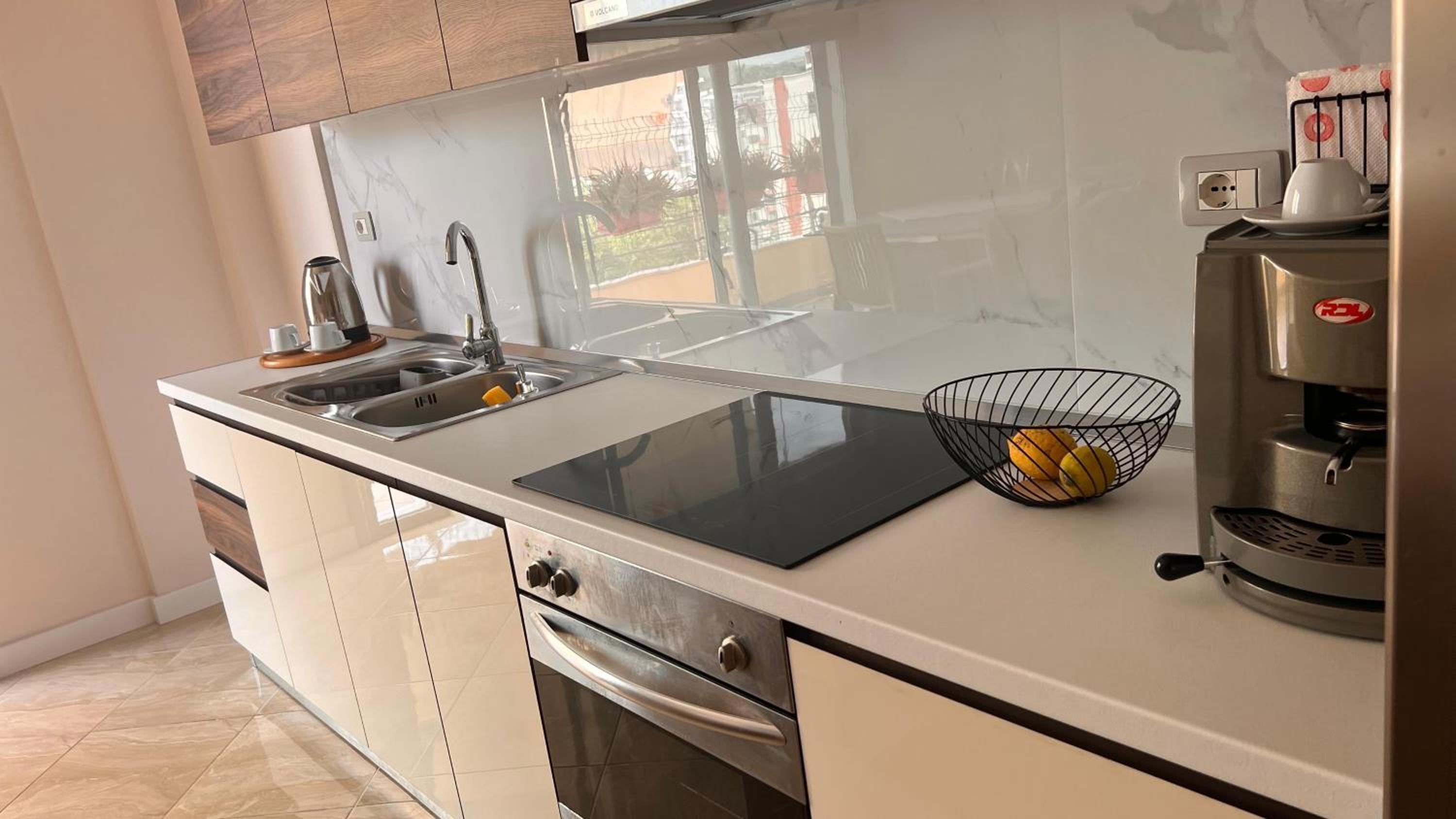 SoFI Condo-Close to Port of Vlore