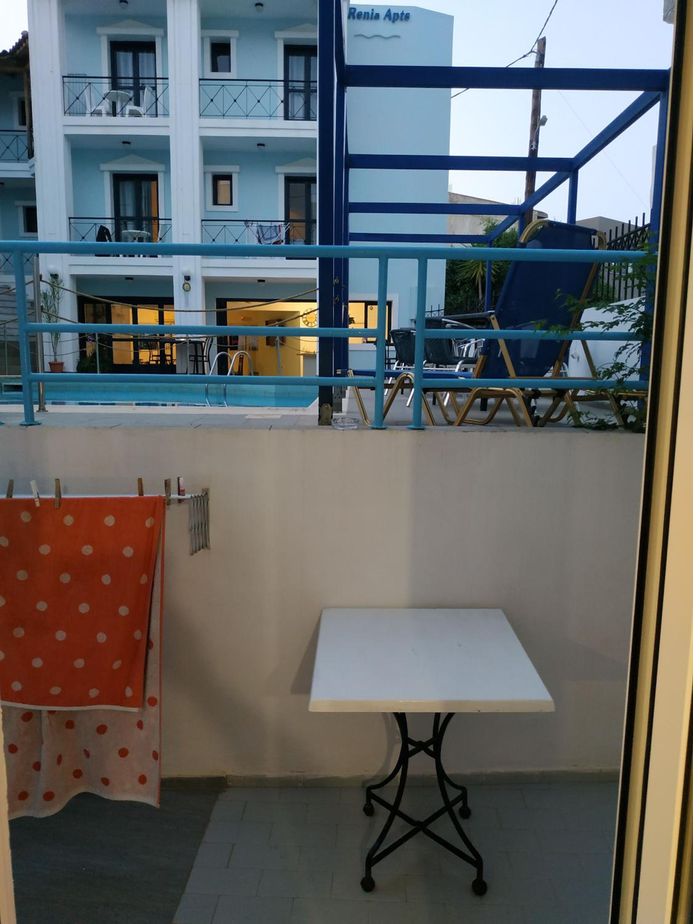Renia Studio-apartments-studio