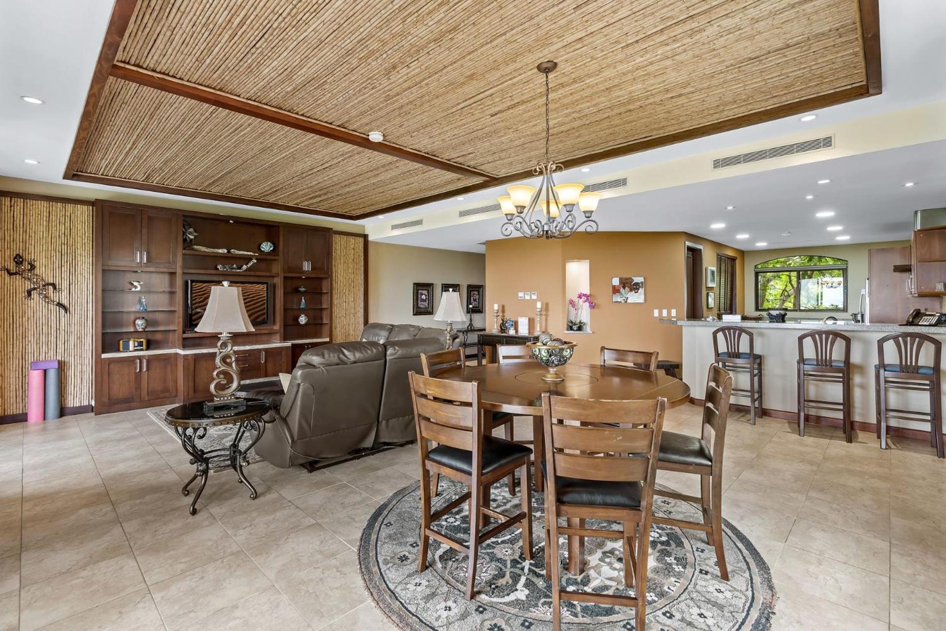 Stunning Luxury Penthouse in Exclusive Beachfront Community with Resort-Style Amenities & Sweeping Views of the Ocean & Golf Course
