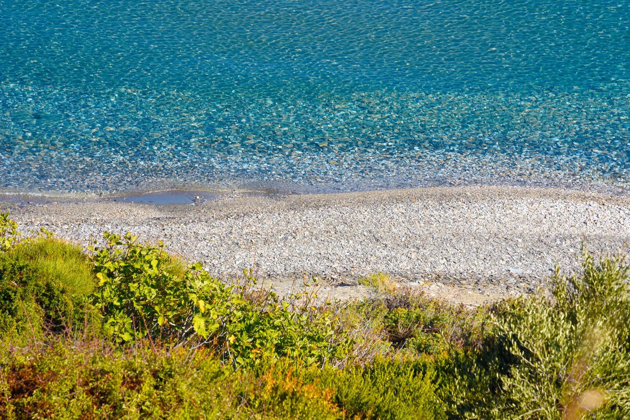 Endless Green 4 Arethousa Ikaria