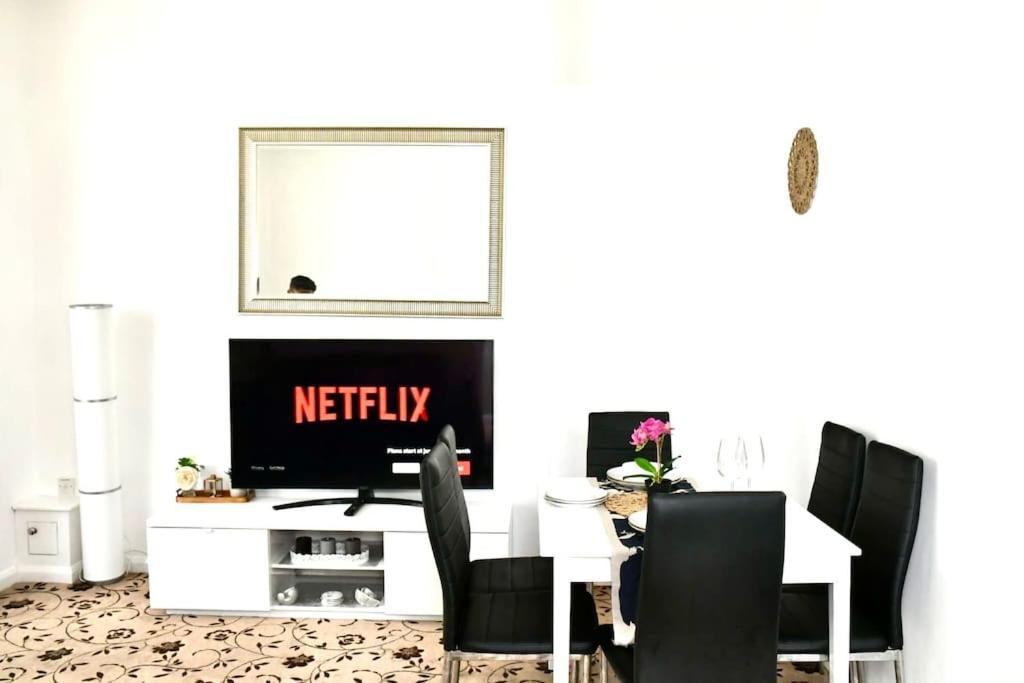 Spacious 3BR London Apartment Near Notting Hill