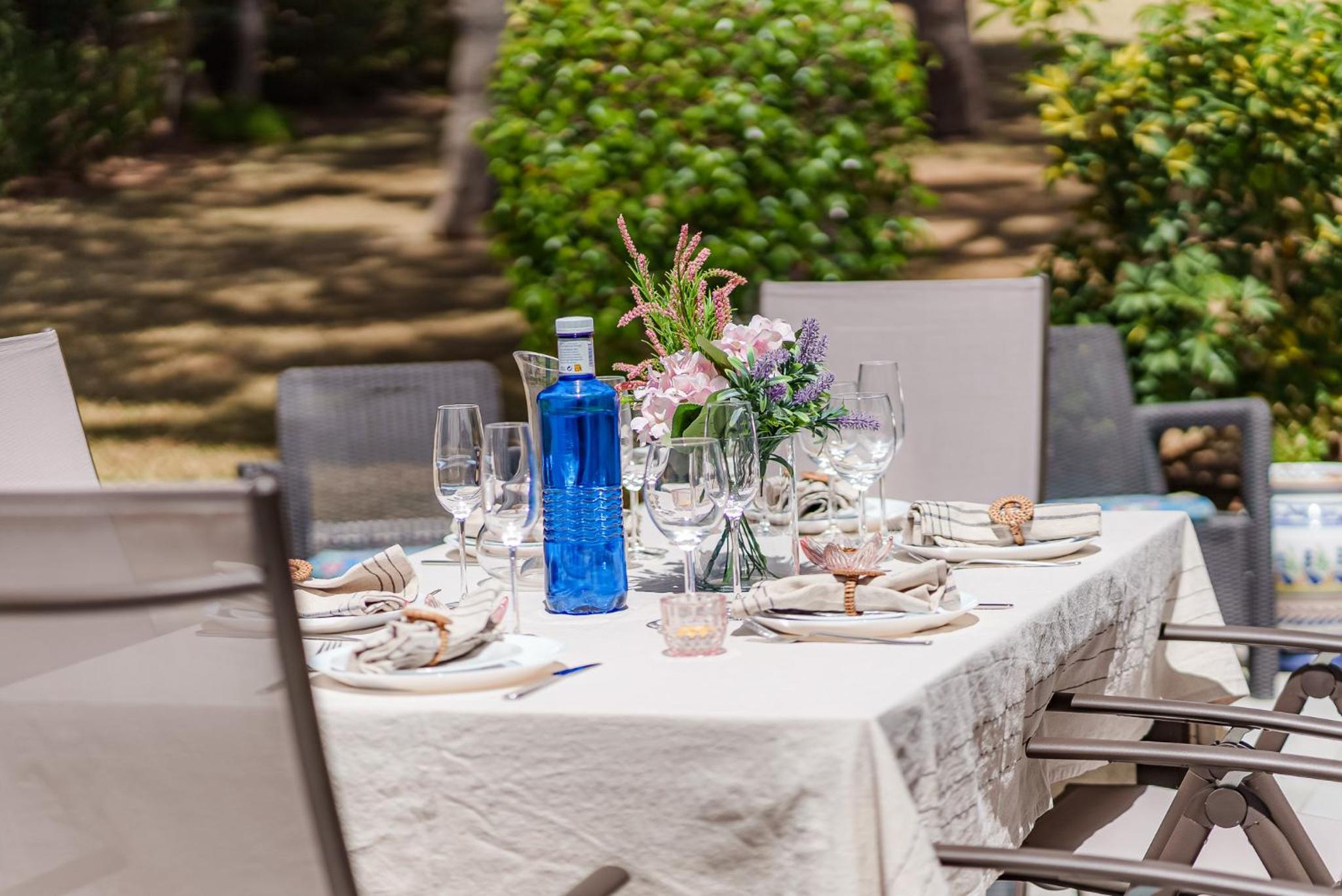 Casa Grapa in Sitio de Calahonda with heated pool