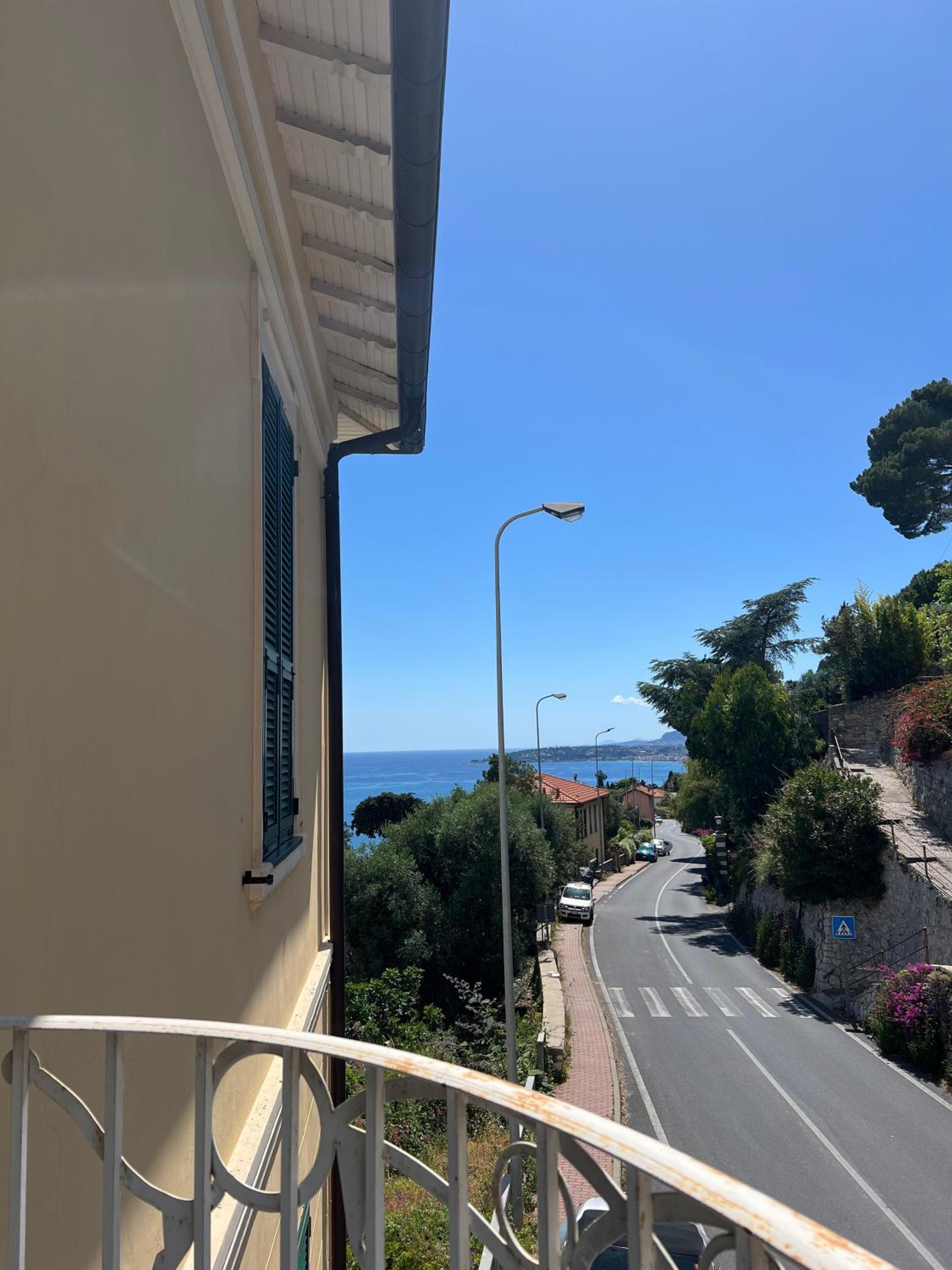 Greg's House - enjoy my dolce vita view 3