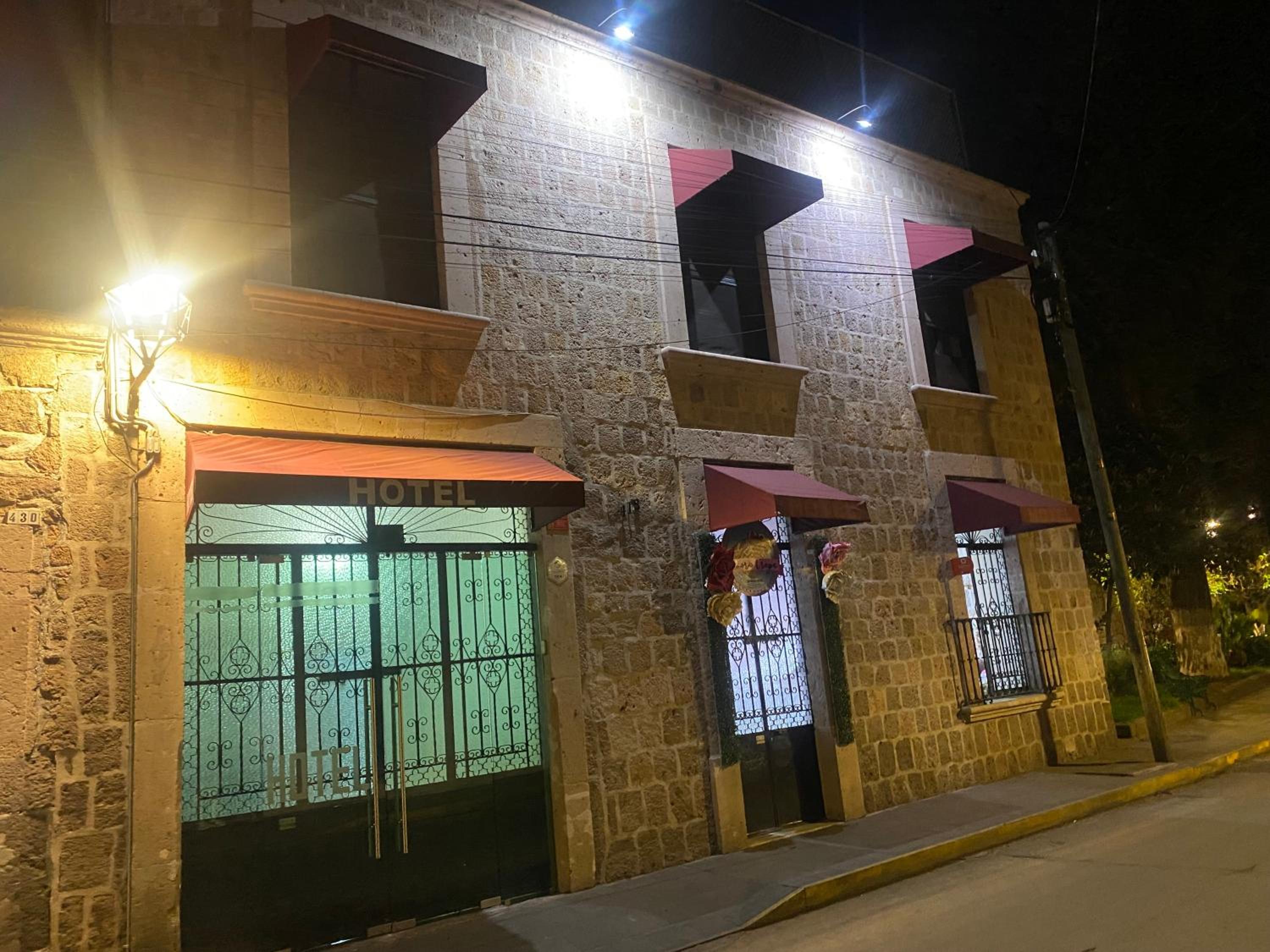 Hotel Los Sauces Morelia - Image 1