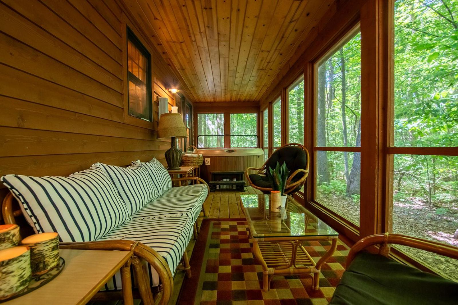 Cedarwood Lodge