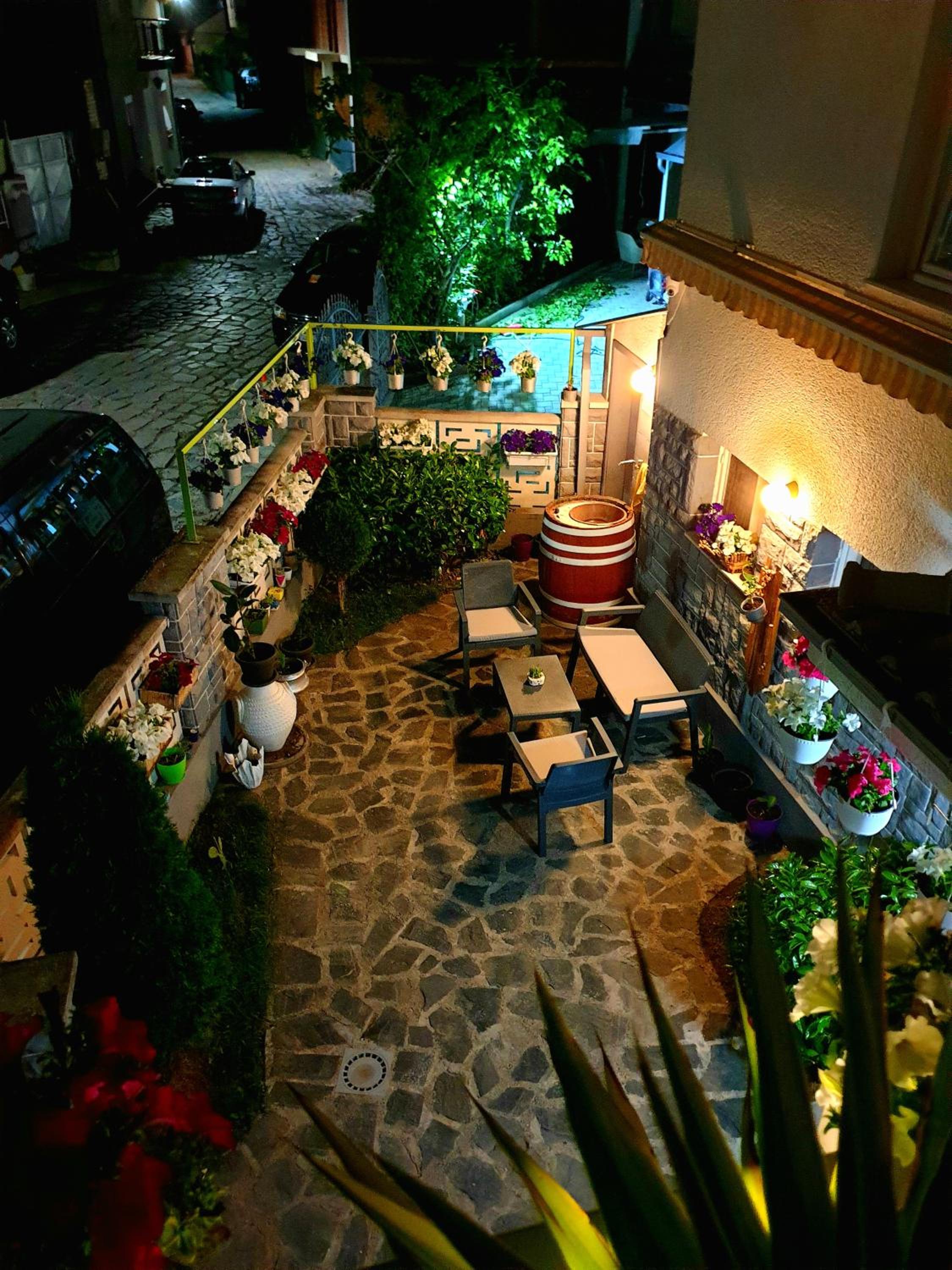 Gago Apartments