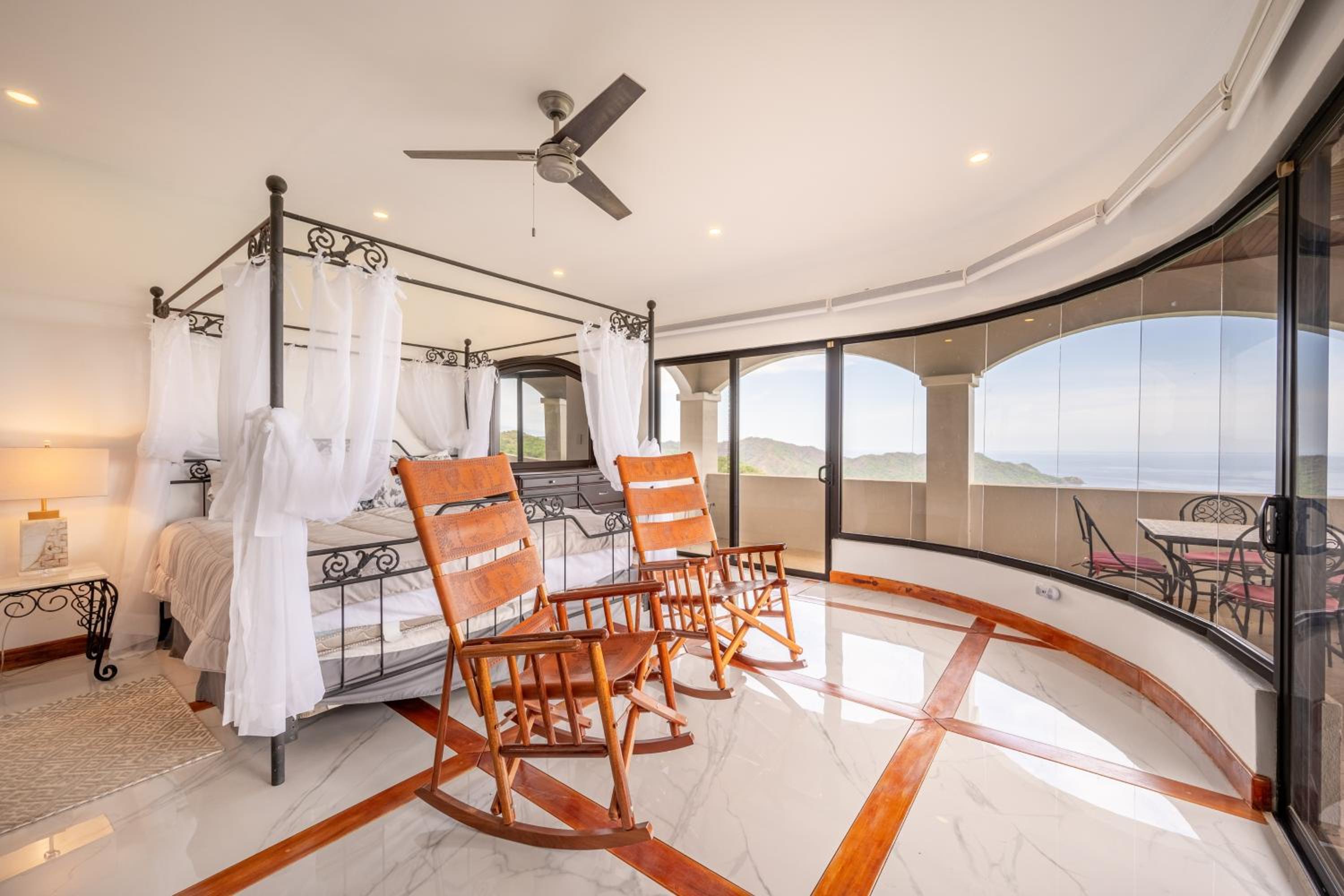 Casa Vista de Paraiso