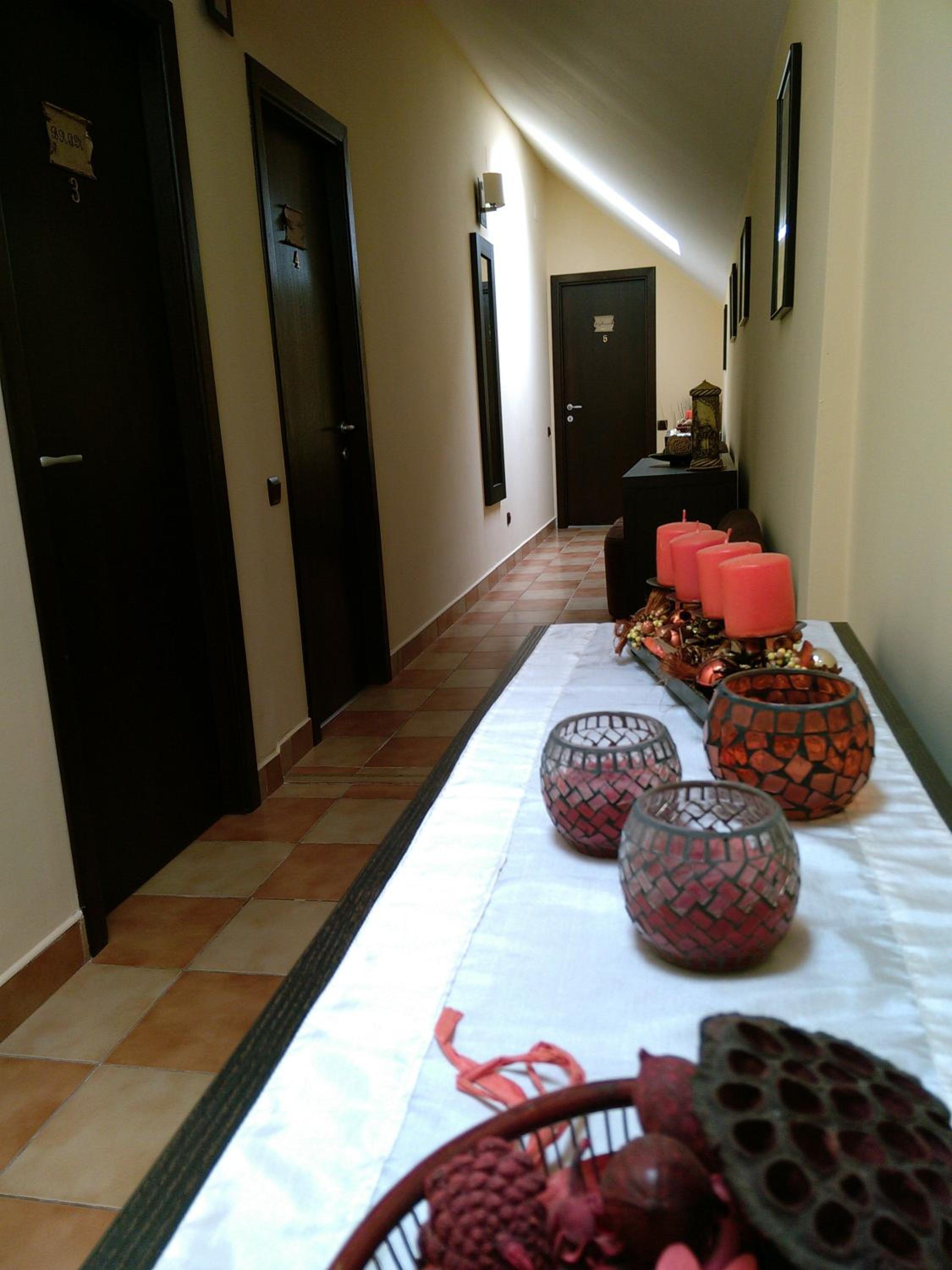 Photo 33